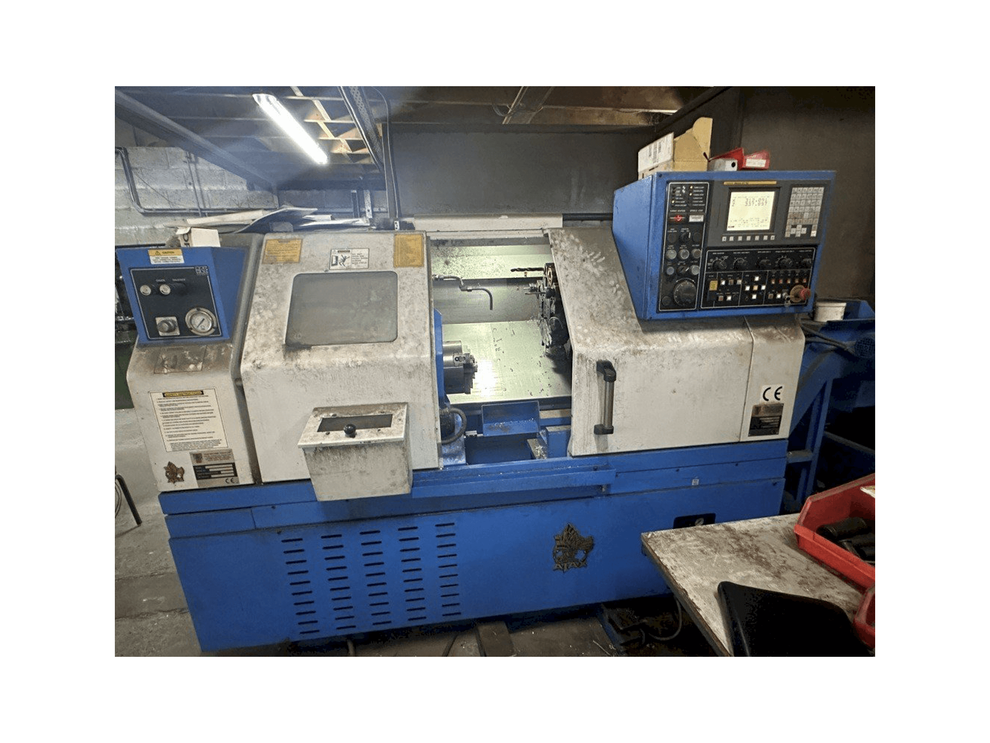 Masina AJAX AJSB 200-63 eestvaade