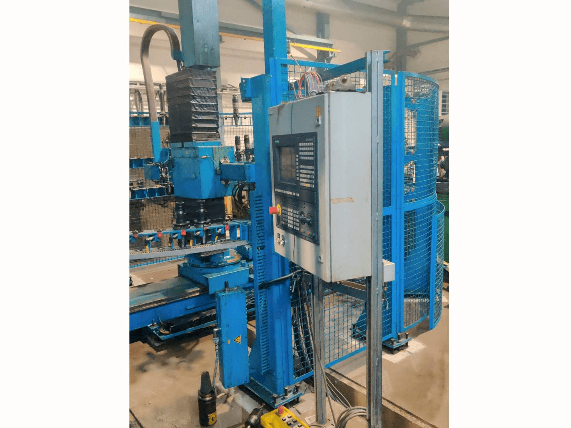 Masina PEGARD Precivit 2S PCV 1000 eestvaade