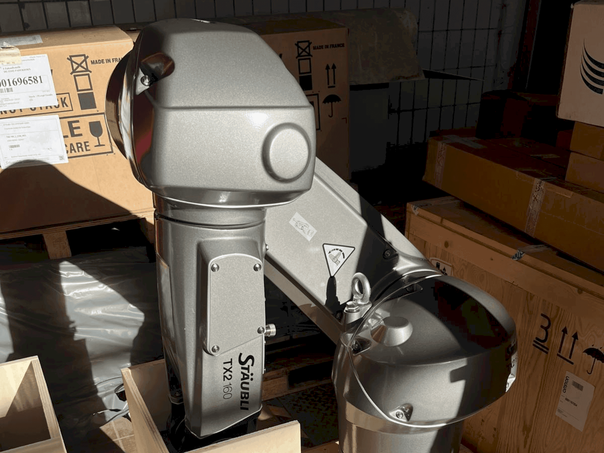 Masina STAUBLI TX2-160 HE eestvaade