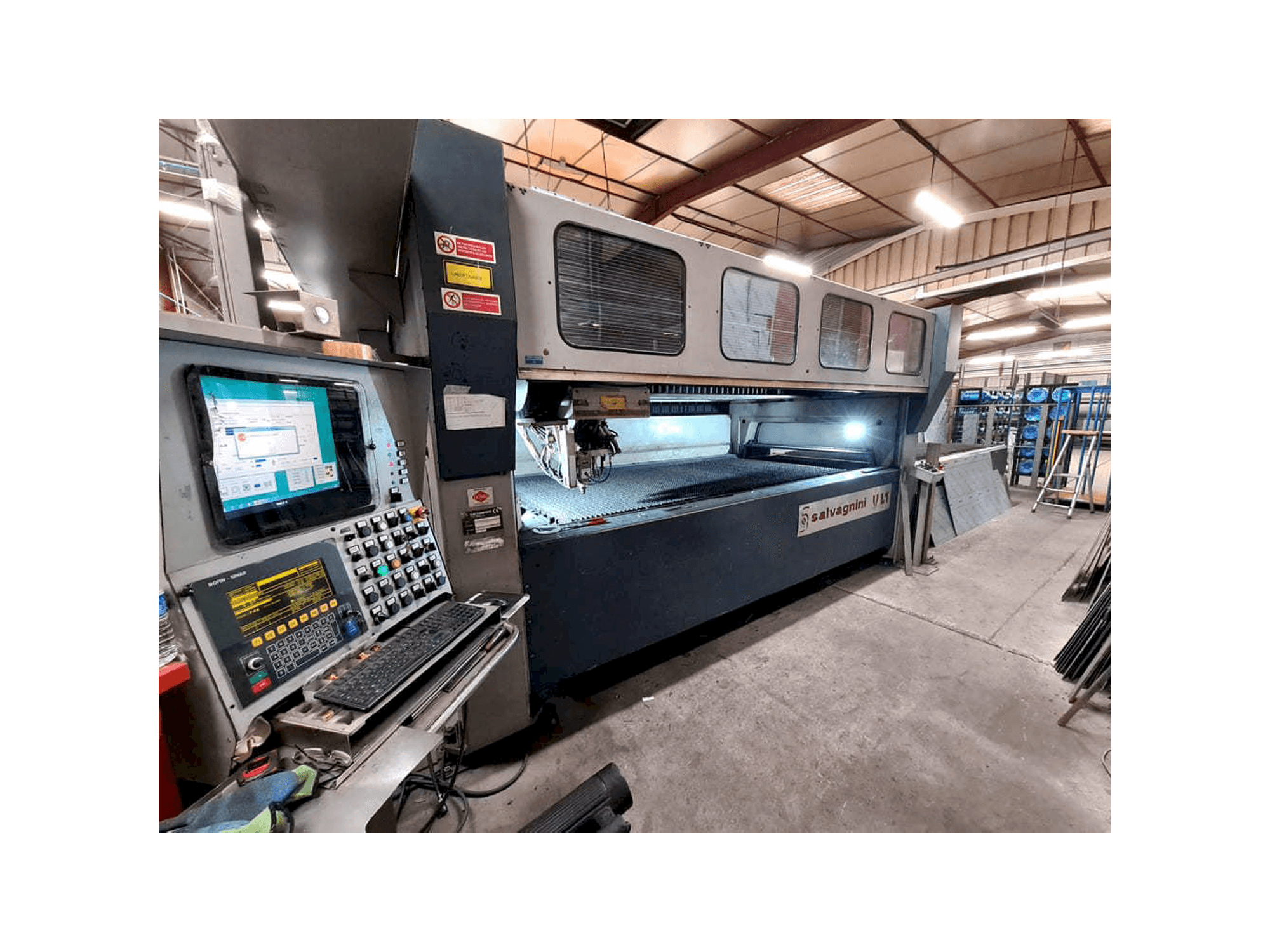 Masina Salvagnini VL1 eestvaade