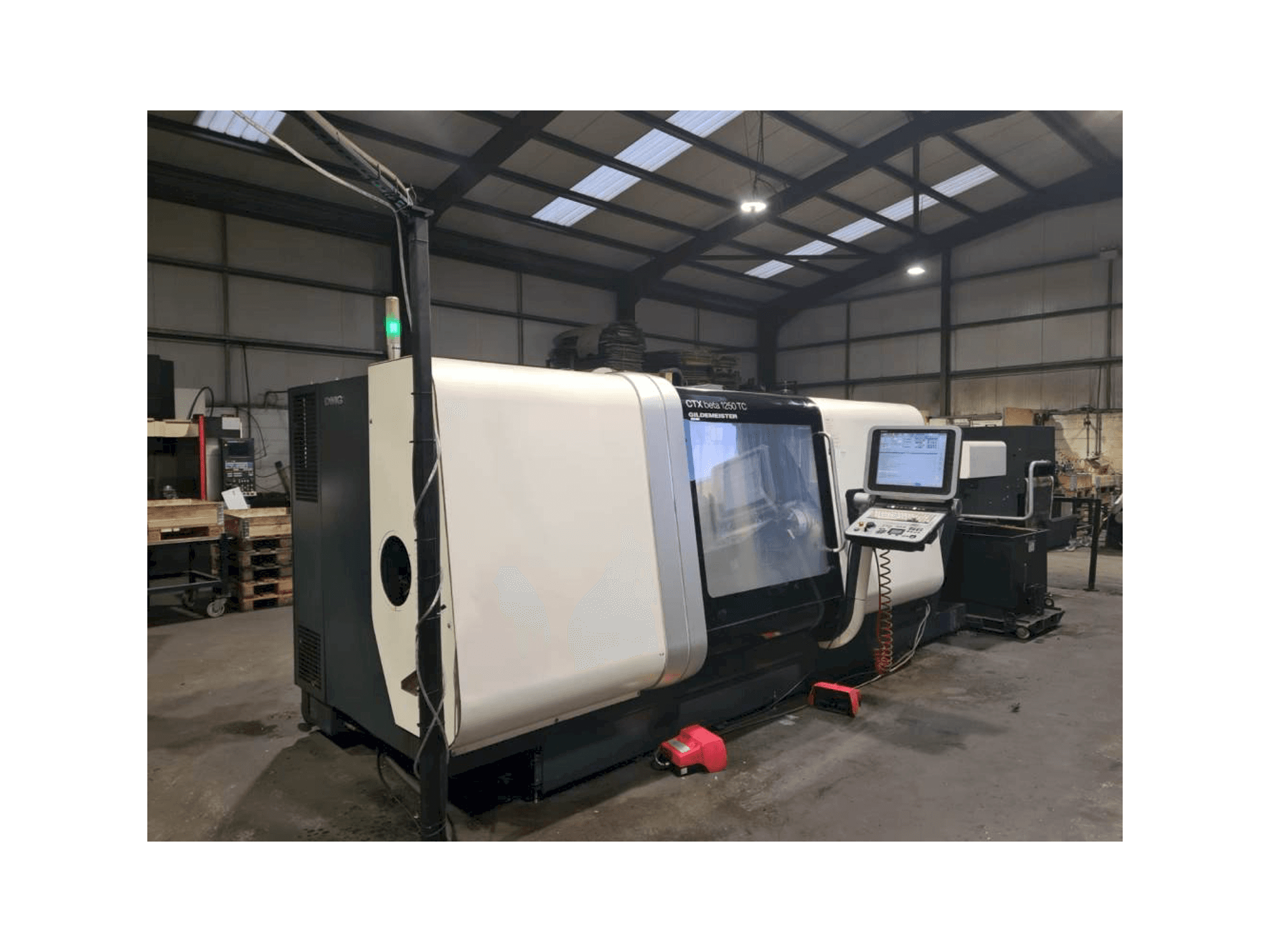 Masina DMG GILDEMEISTER CTX beta 1250 TC eestvaade