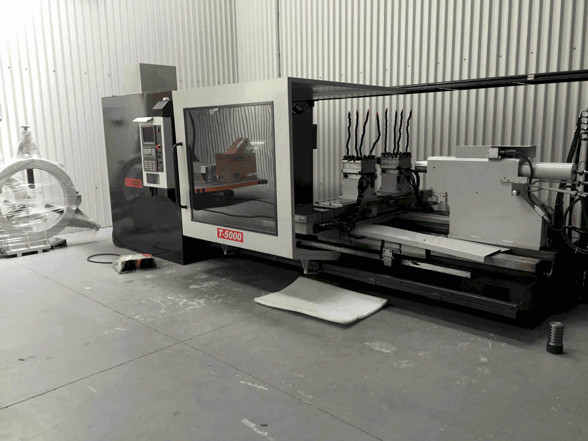 Masina RAIS T 5000 eestvaade