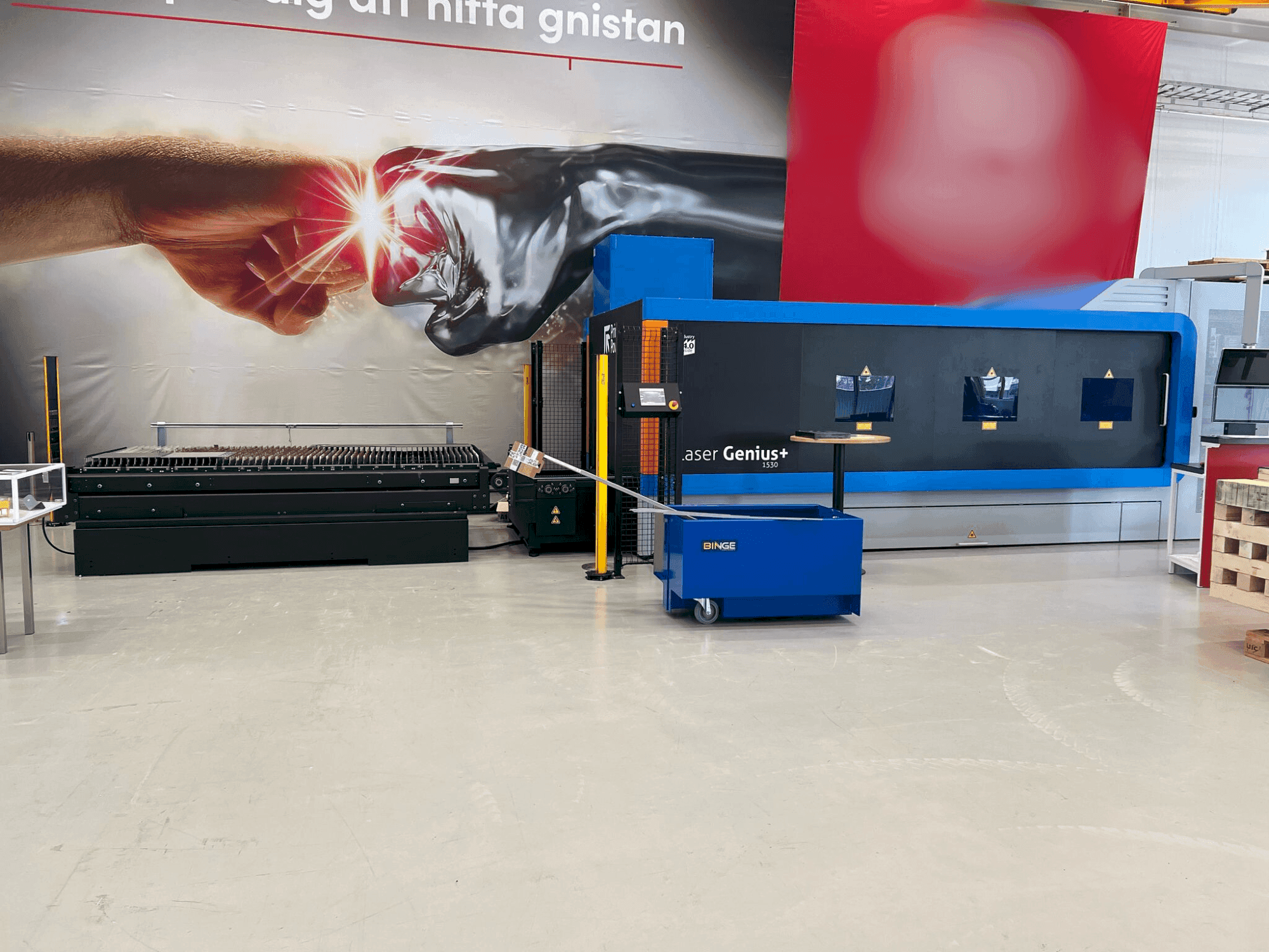 Masina Prima Power Laser Genius + 1530 eestvaade