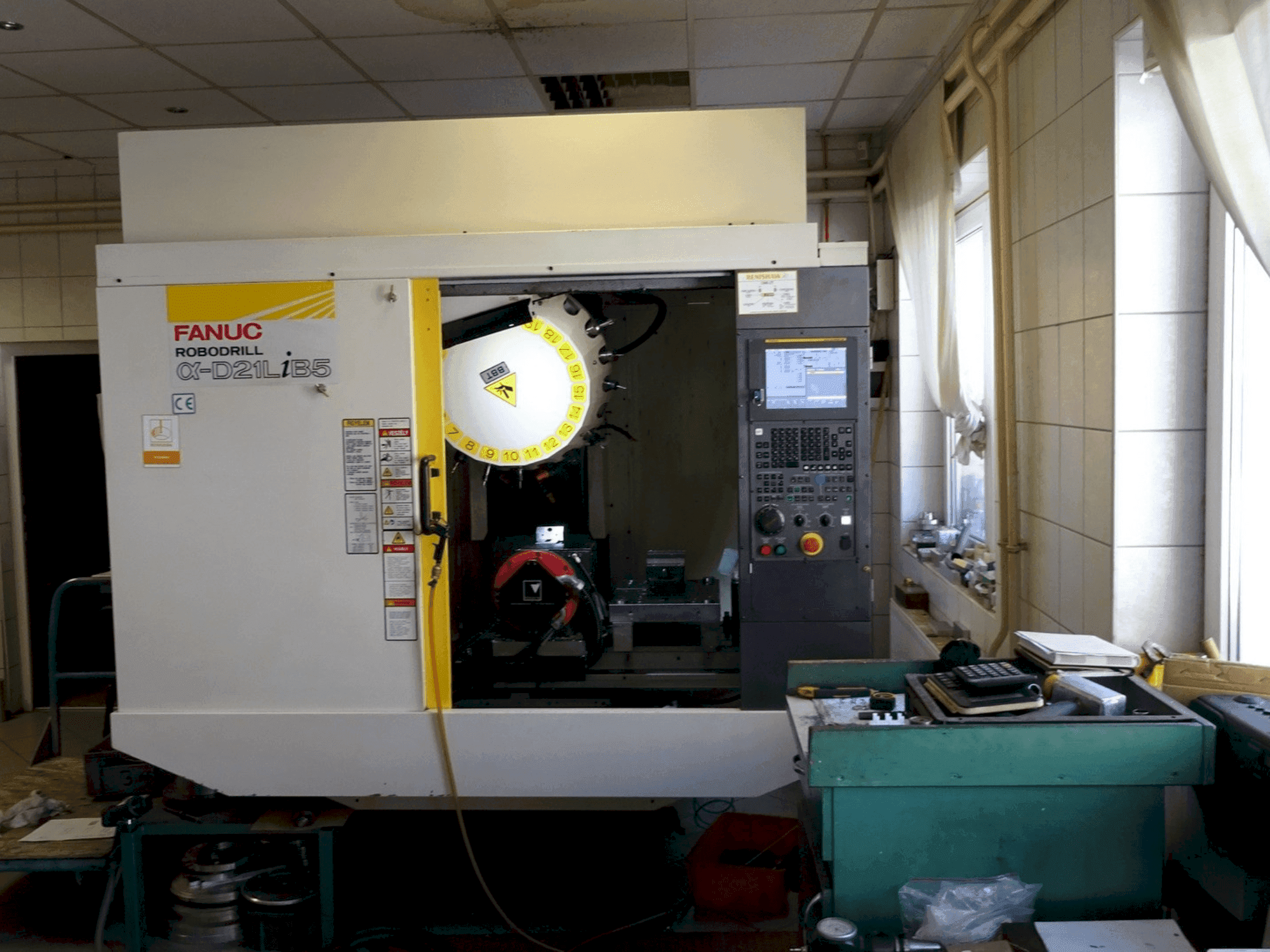 Masina FANUC Alfa D21LiB5 eestvaade