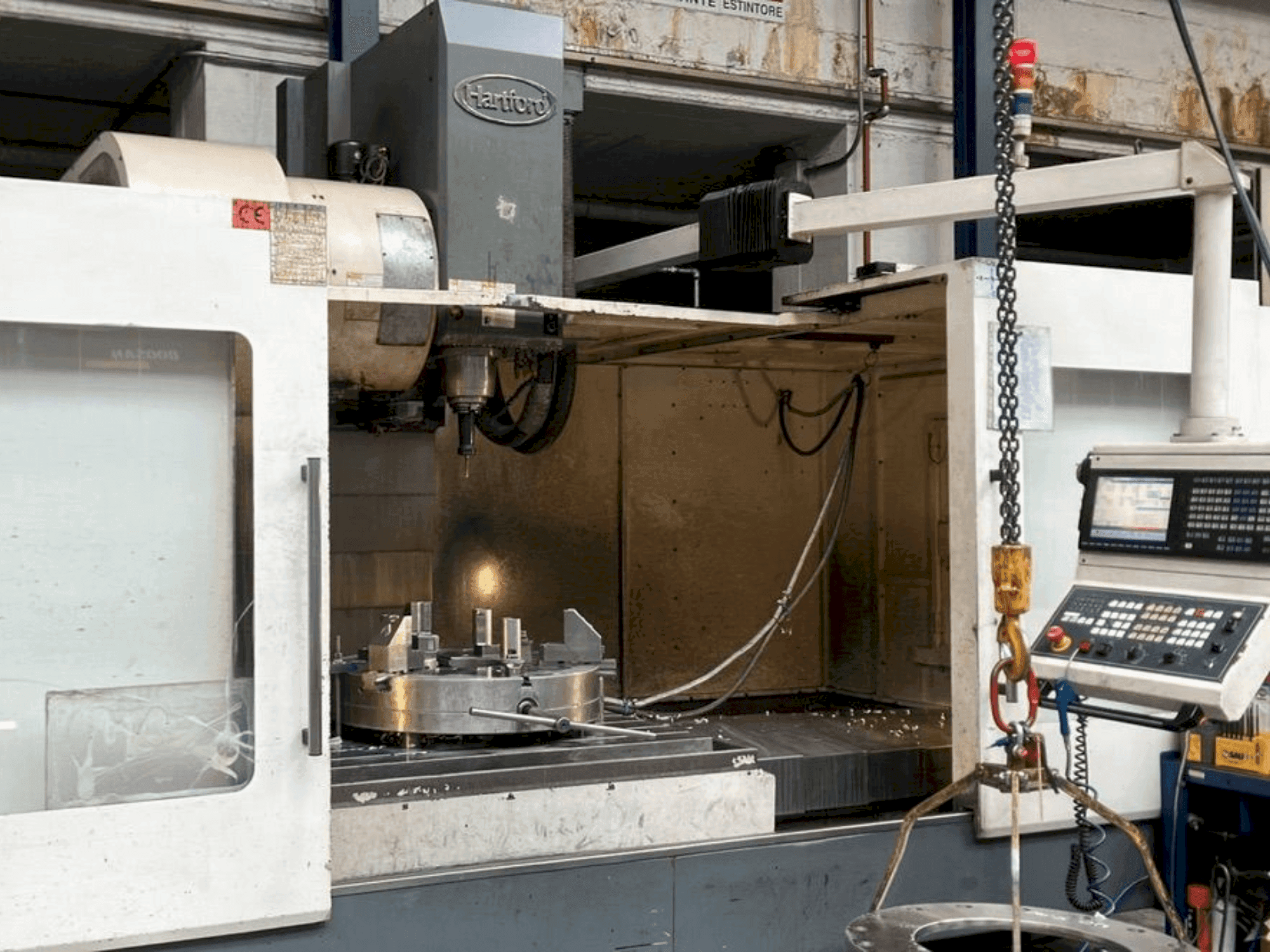 Masina HARTFORD HCMC 18 eestvaade