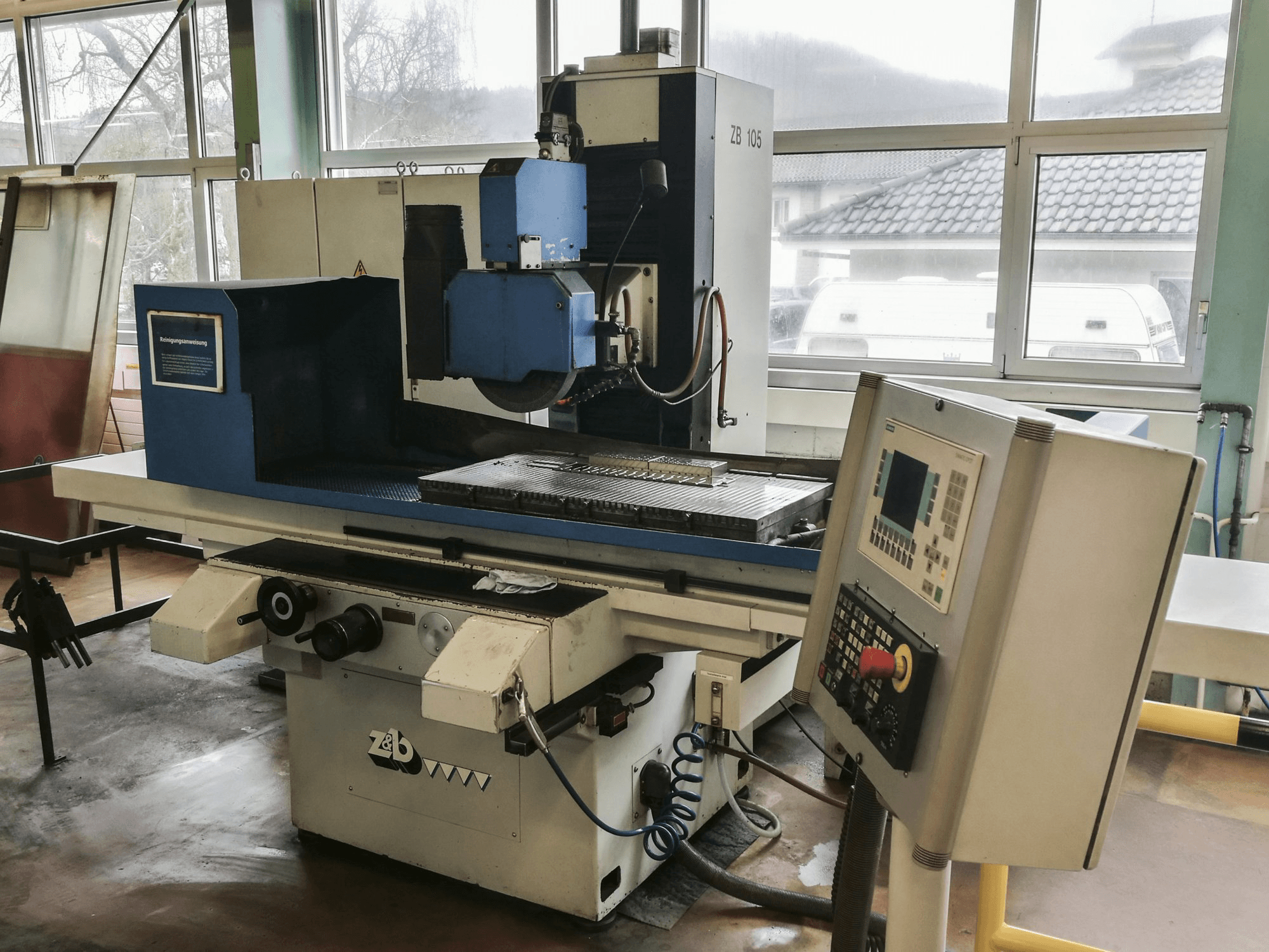 Masina ZIERSCH & BALTRUSCH NC-SUPERPLUS ZB 105 eestvaade