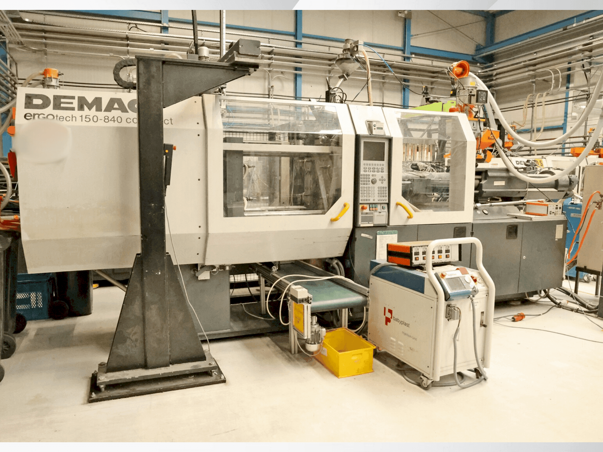 Masina DEMAG Ergotech 150-849 NC 4 compact eestvaade