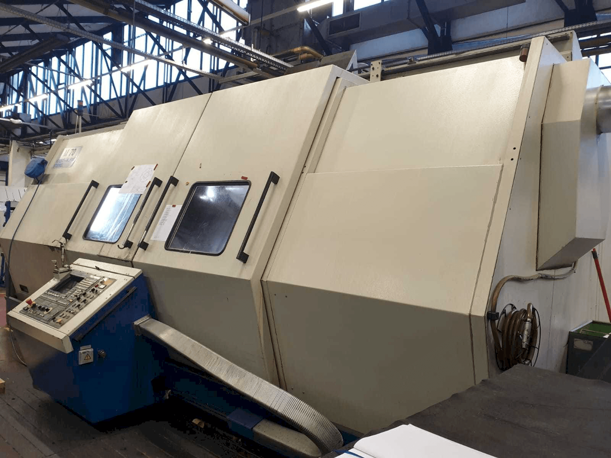 Masina WFL M70 eestvaade