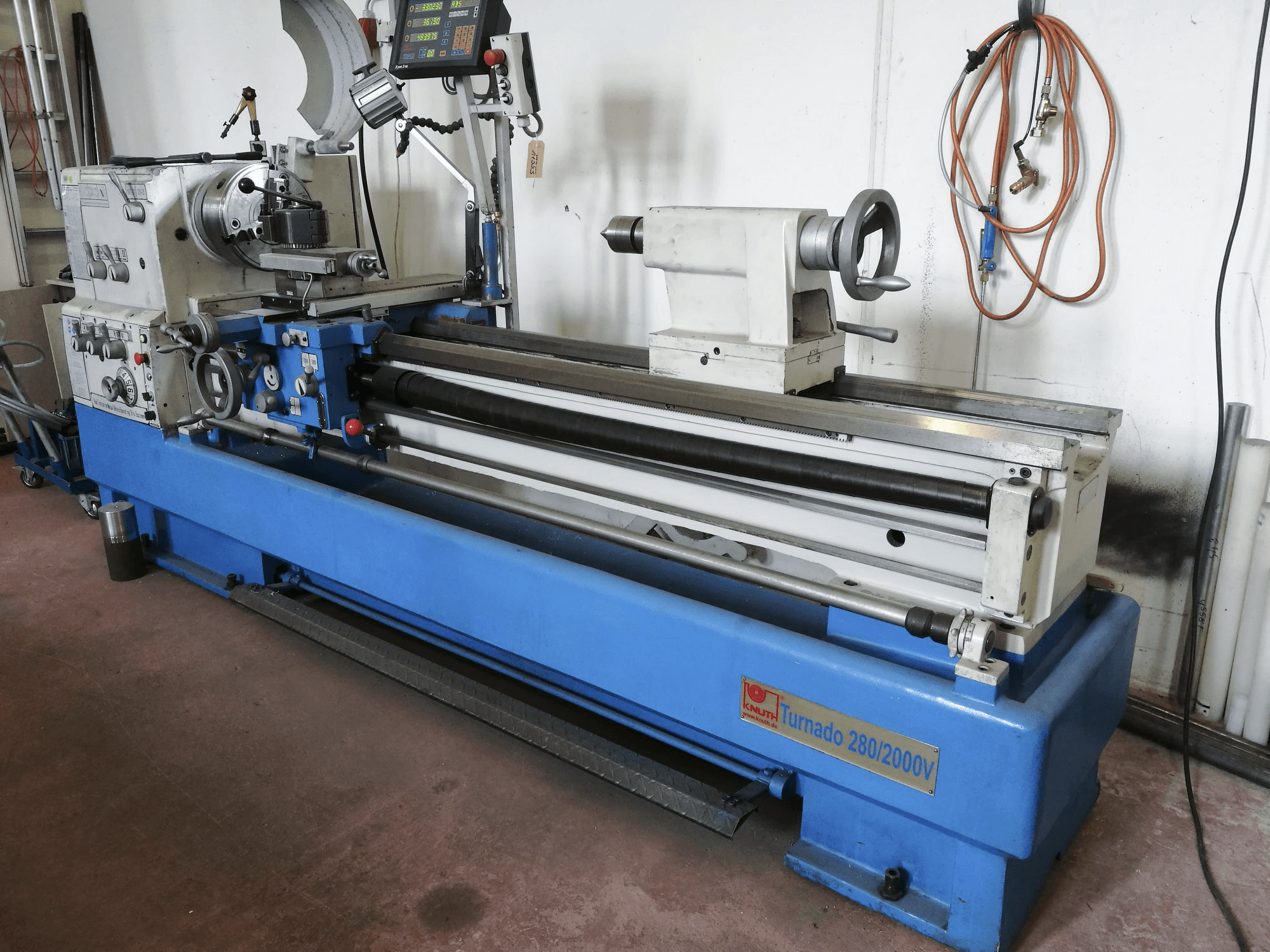 Masinavaade KNUTH Turnado 280/2000 V paremalt