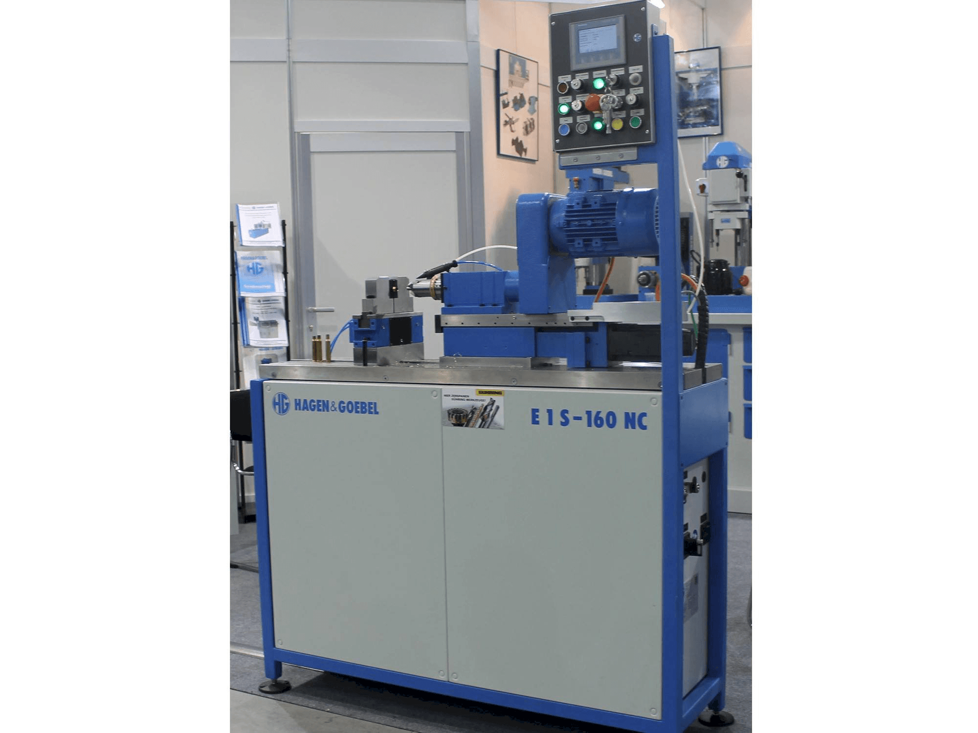 Masina HAGEN&GOEBEL E 1 S – 160 NC eestvaade