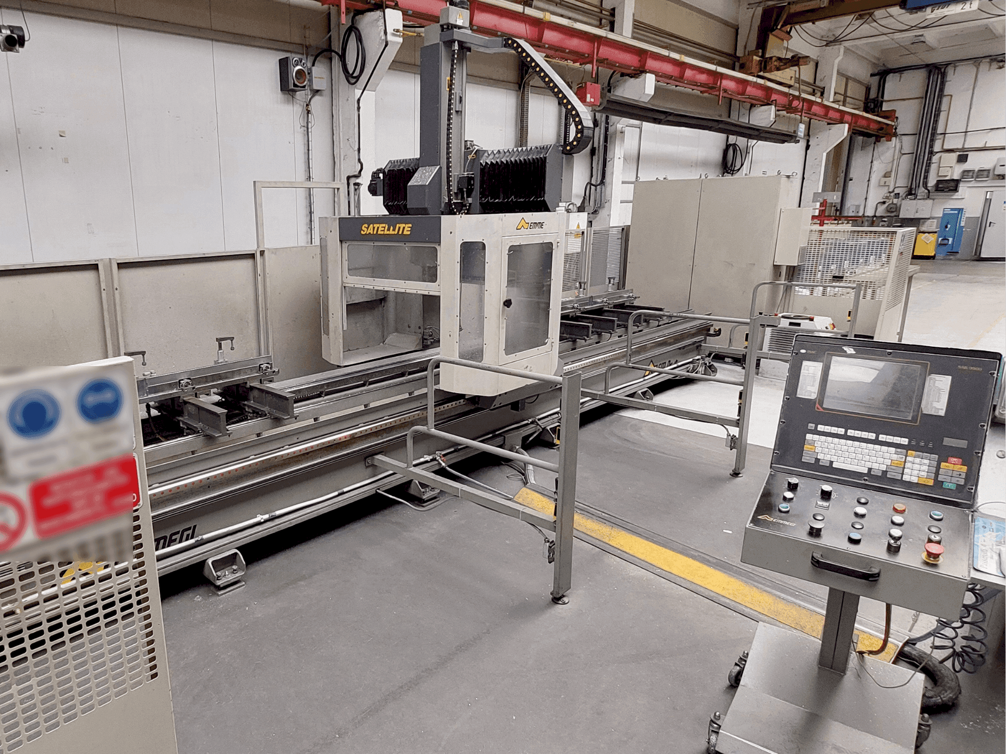 Masina Emmegi Satellite TU6.5 eestvaade