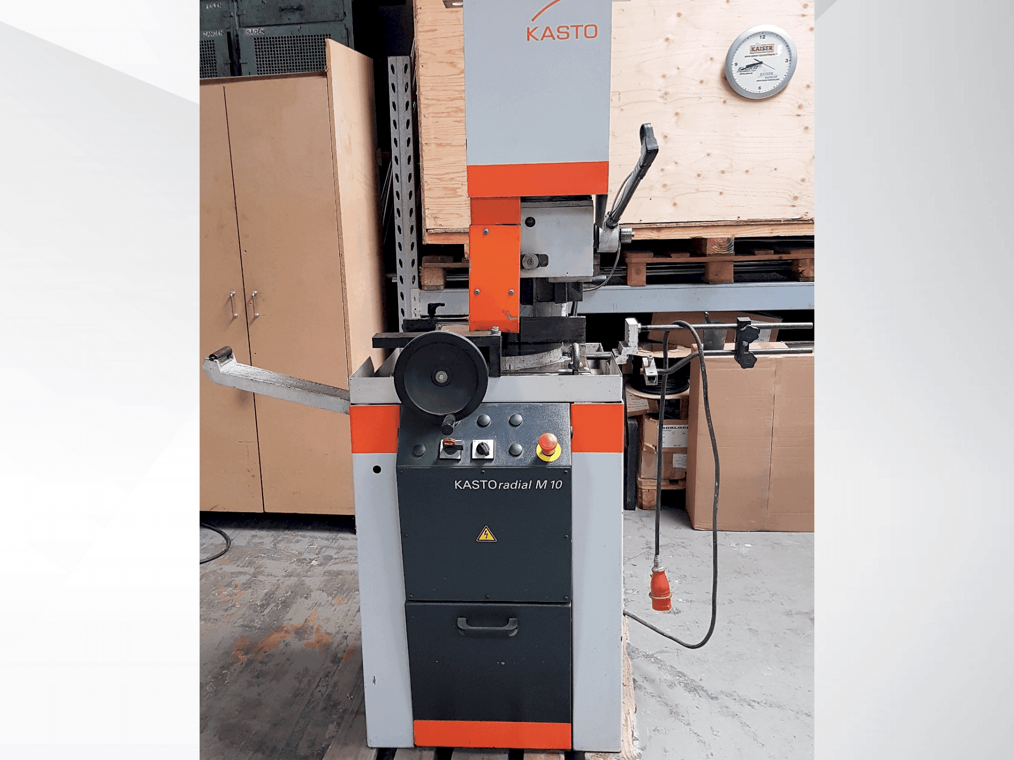 Masina KASTO Radial M10 eestvaade
