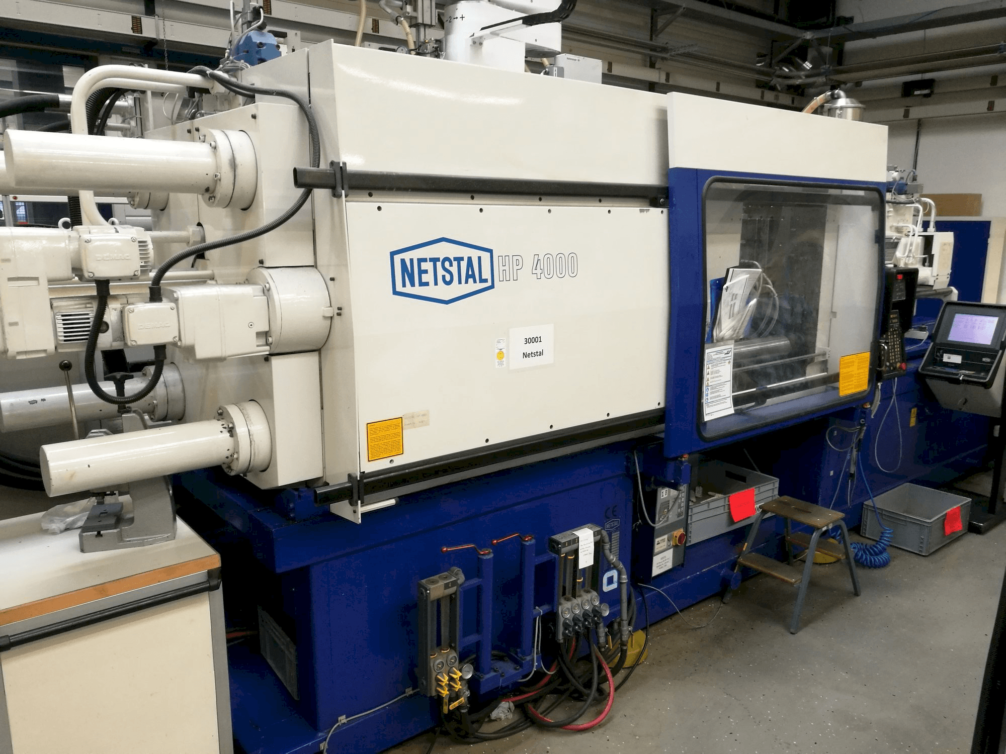 Masina Netstal HP4000/445-445 eestvaade