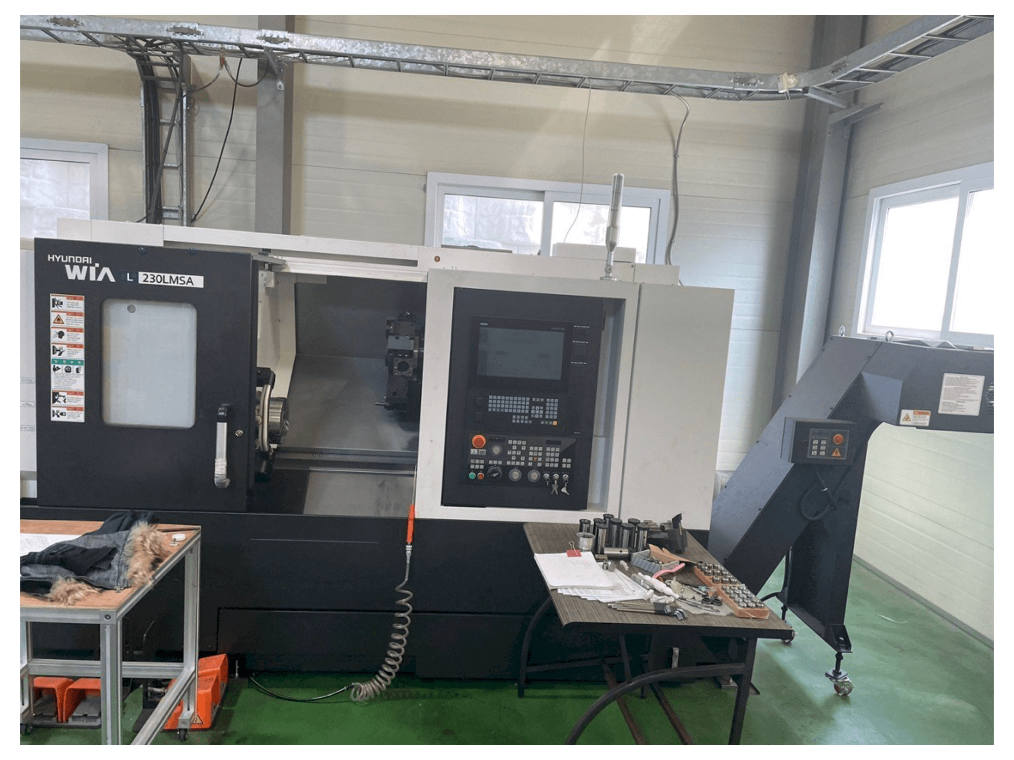 Masina Hyundai Wia L 230LMSA eestvaade