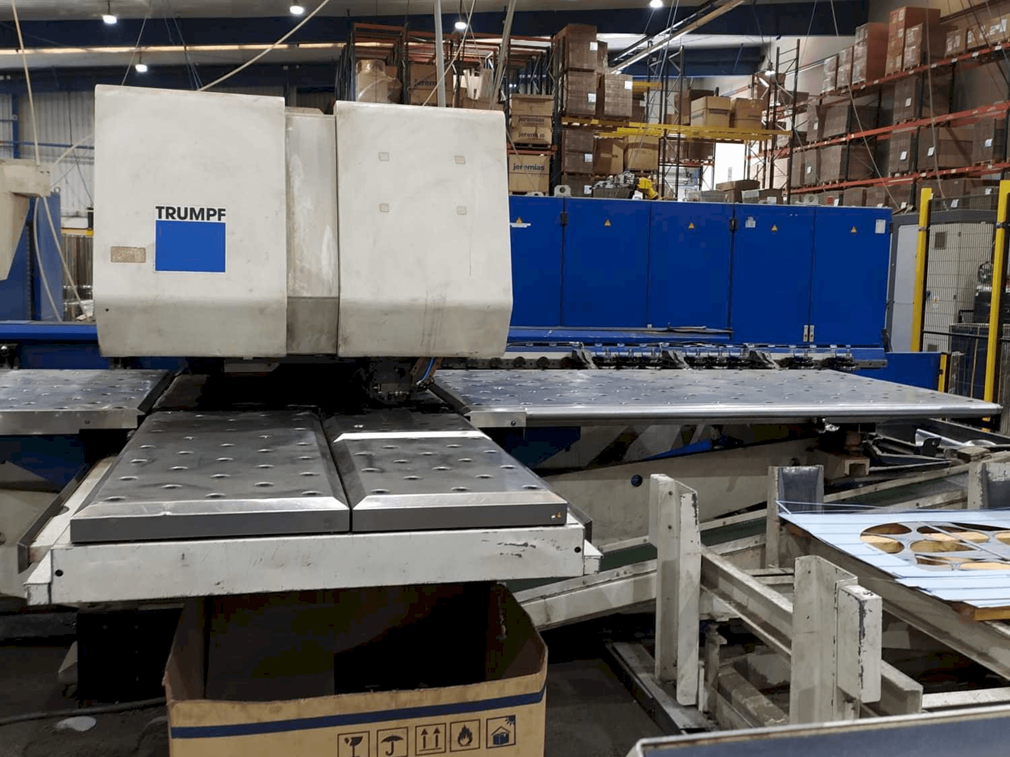 Masina Trumpf Trumatic 600L eestvaade