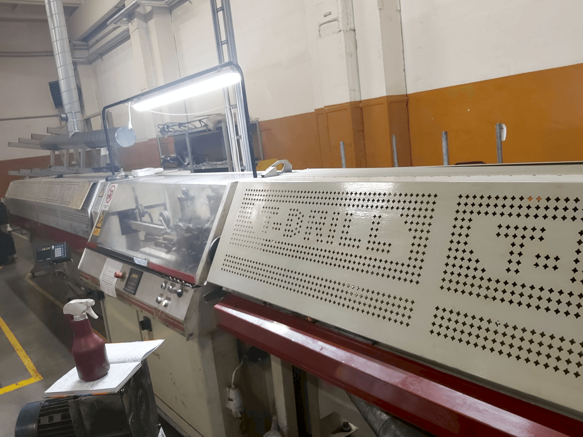 Masina T-DRILL TCC-50+RL4000+RCT2000 parema külje vaade