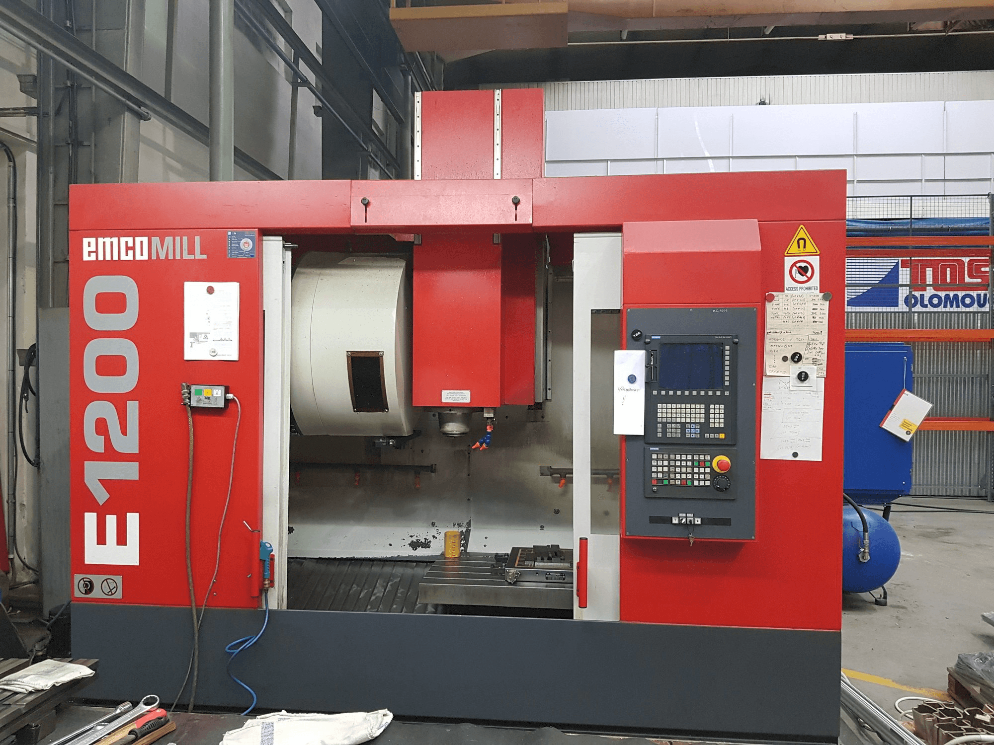 Masina EMCO Emcomill E 1200 eestvaade