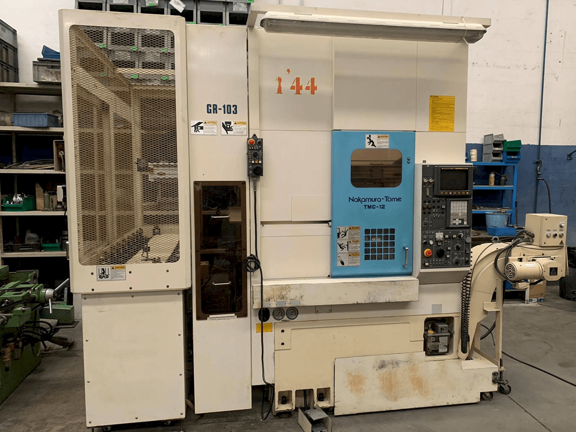 Masina NAKAMURA-TOME TMC 12 eestvaade