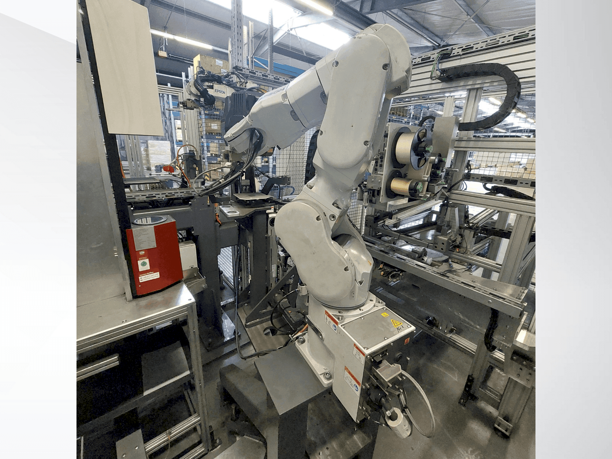 Masina EPSON C8A-901 S eestvaade