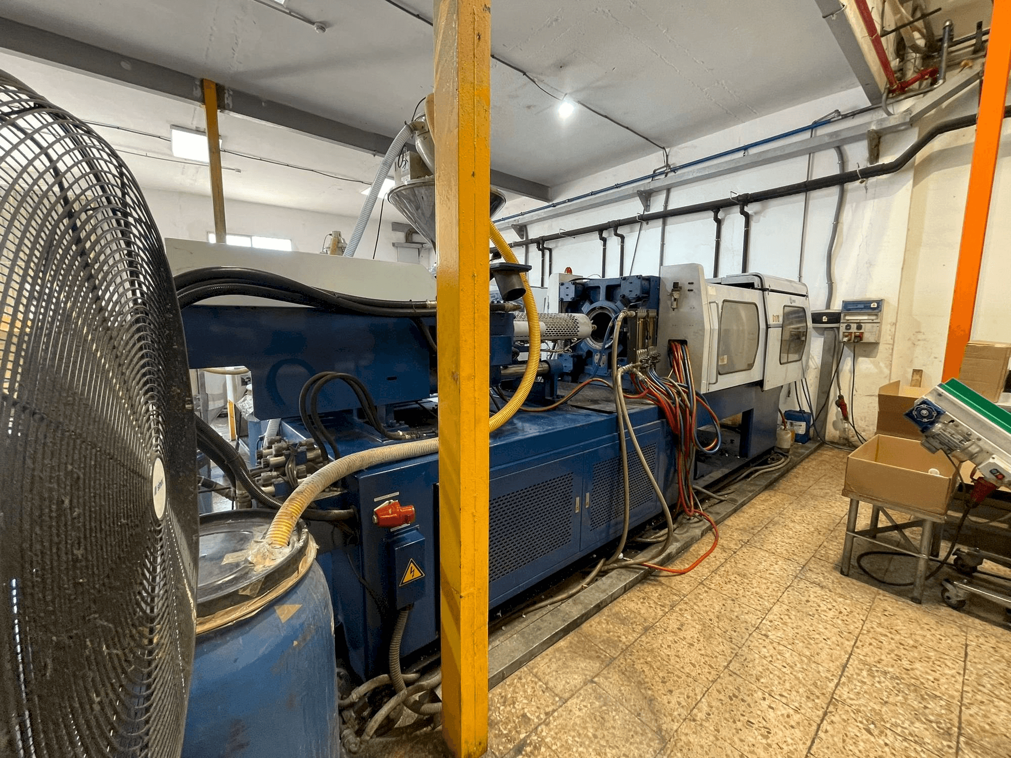 Masina Euroinj D170 vasaku külje vaade