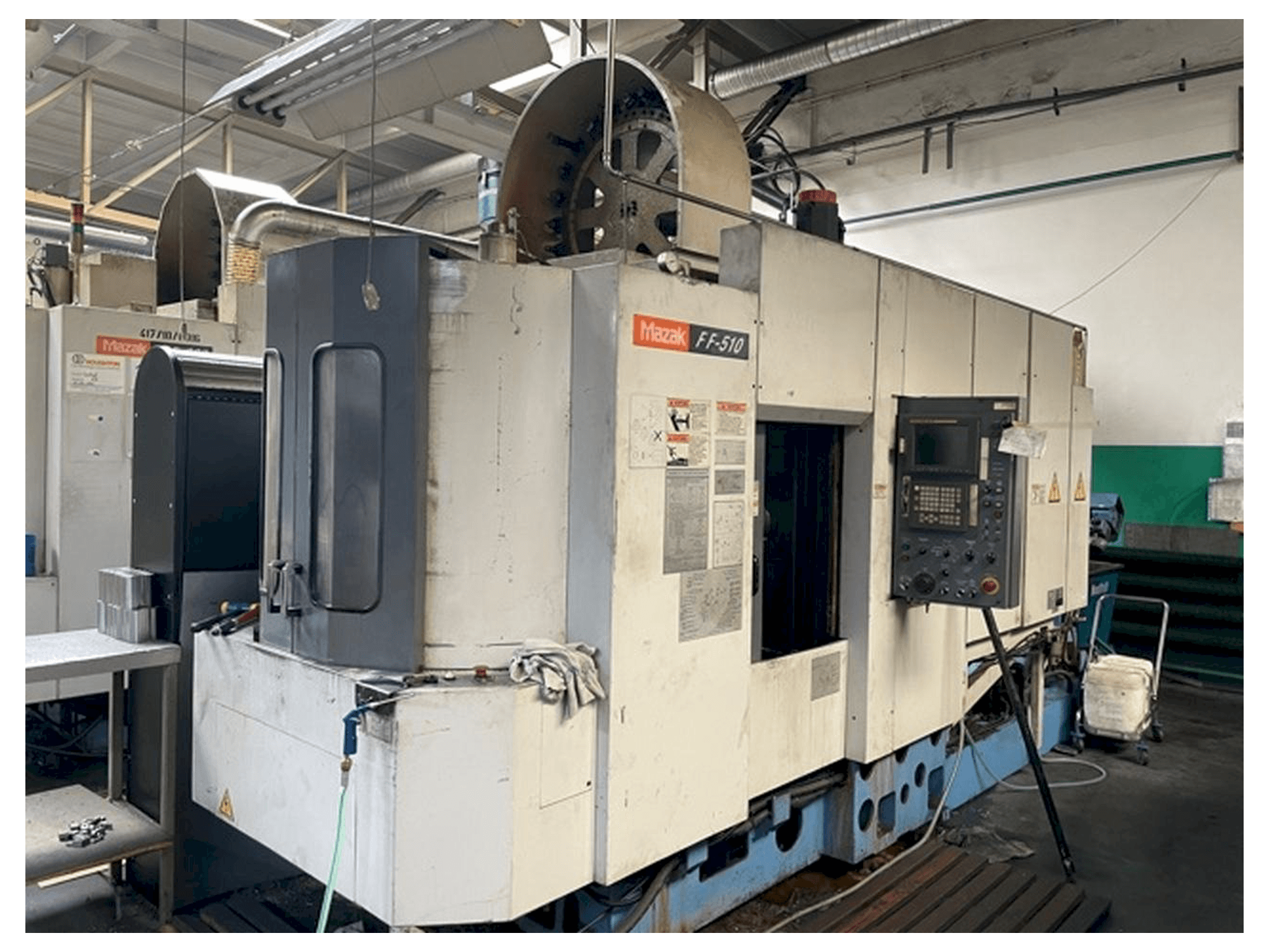 Masina Mazak FF510 eestvaade