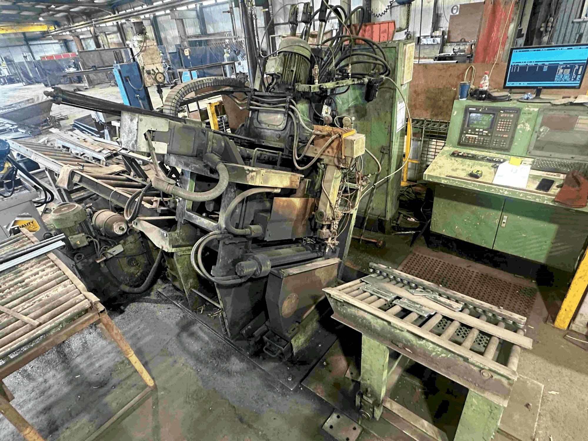 Masina Peddinghaus FDB 600 eestvaade