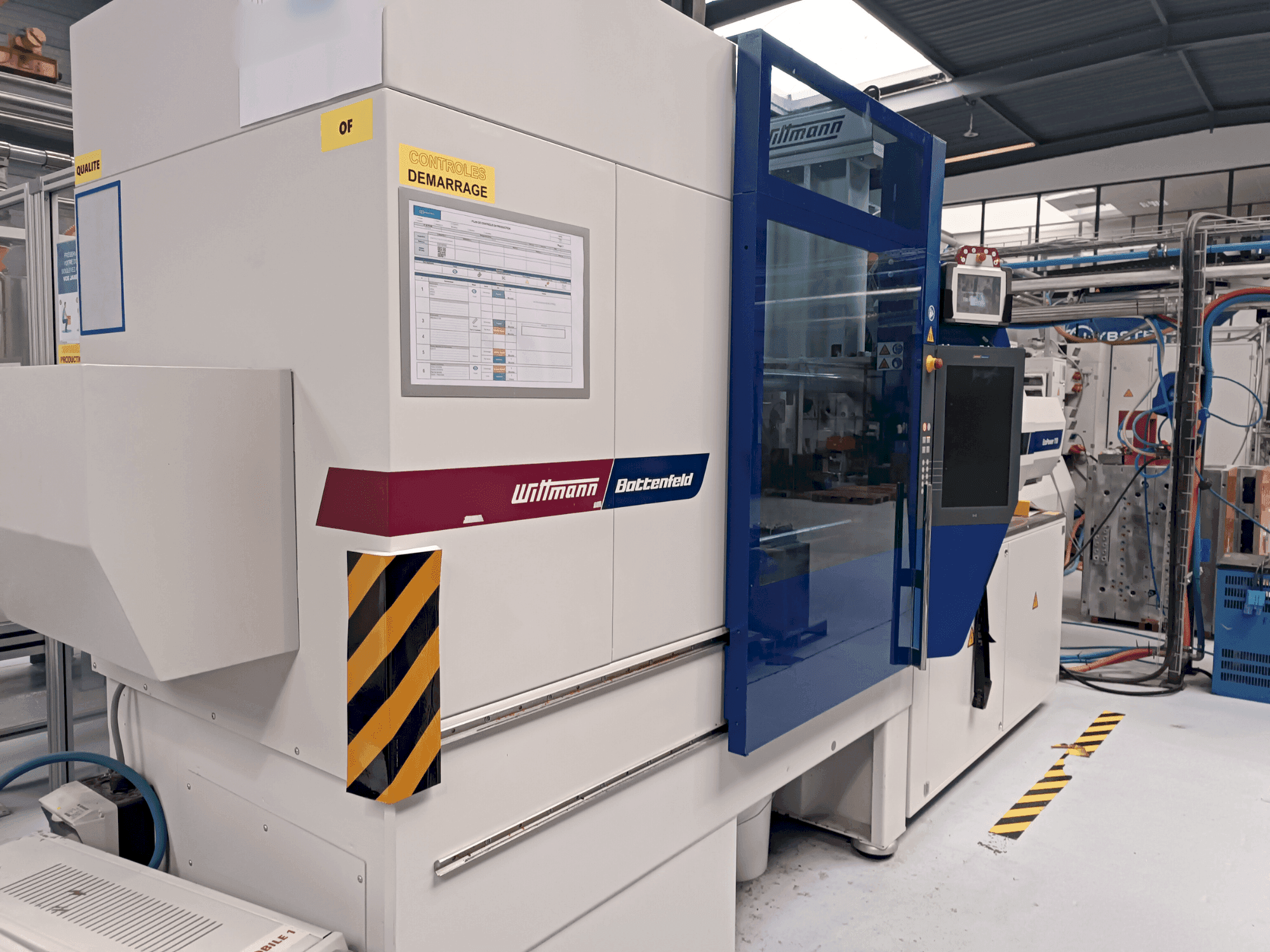 Masina Battenfeld Ecopower 110-130 eestvaade