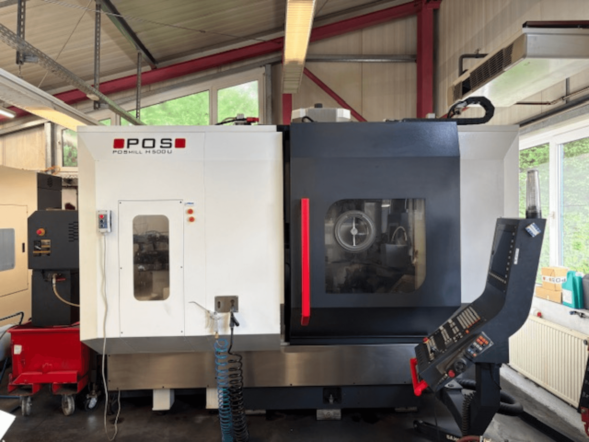 POS POMILL H500 U freespingi esipoolne vaade, millel on juhtpaneel ja tööaken.
