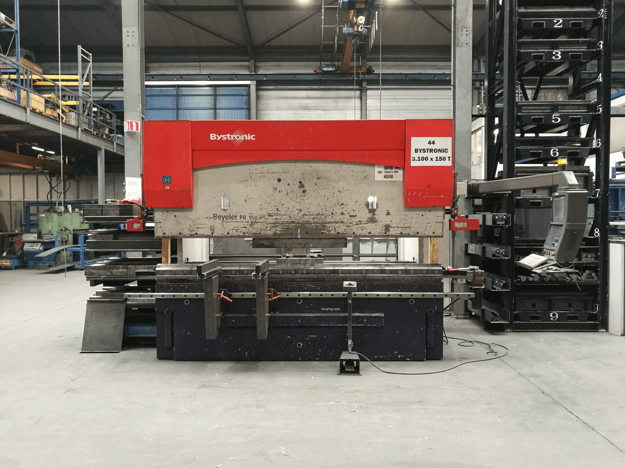 Masina Bystronic PR 1500 X 3100 eestvaade
