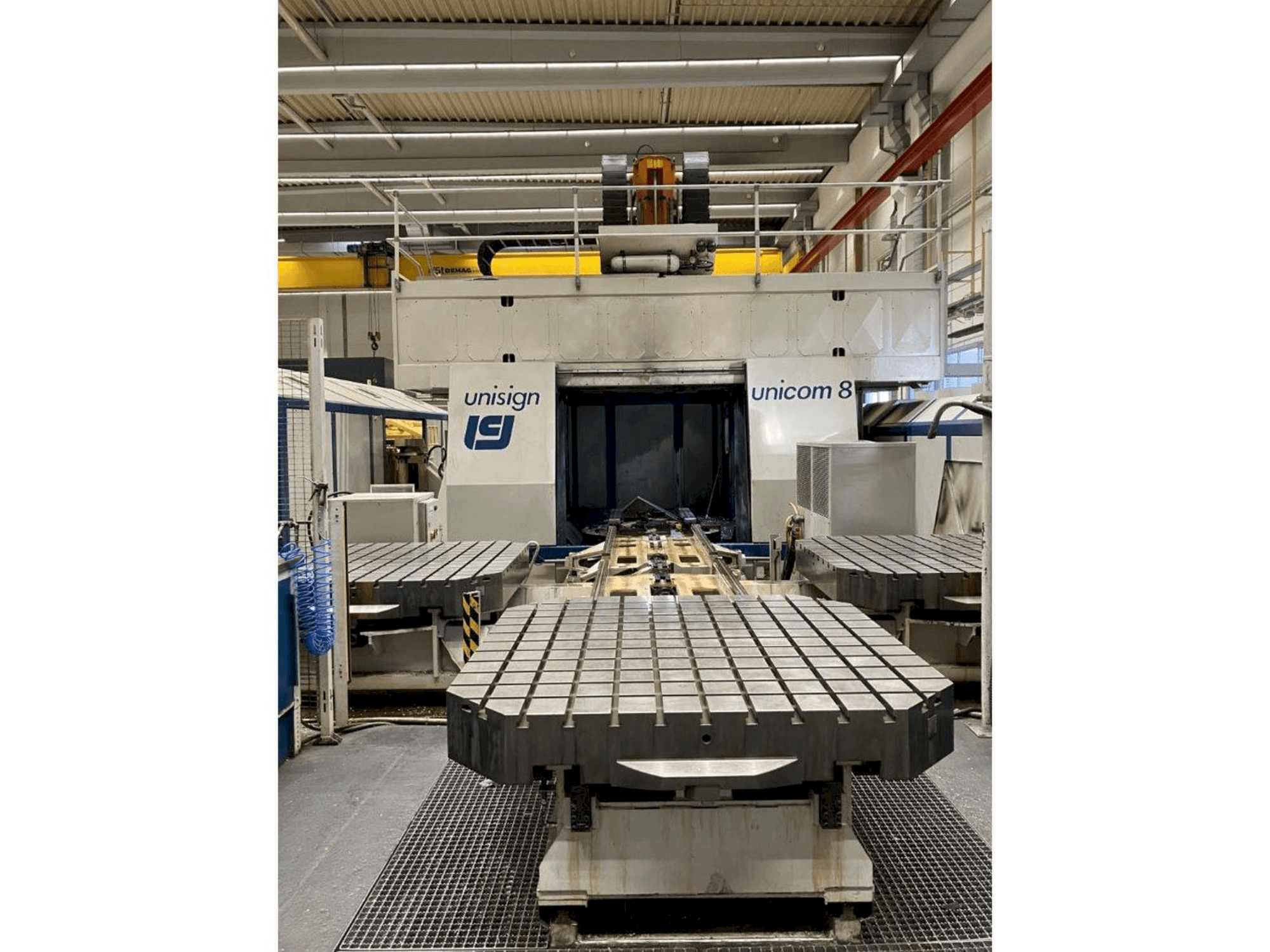 Masina Unisign Unicom 8 eestvaade