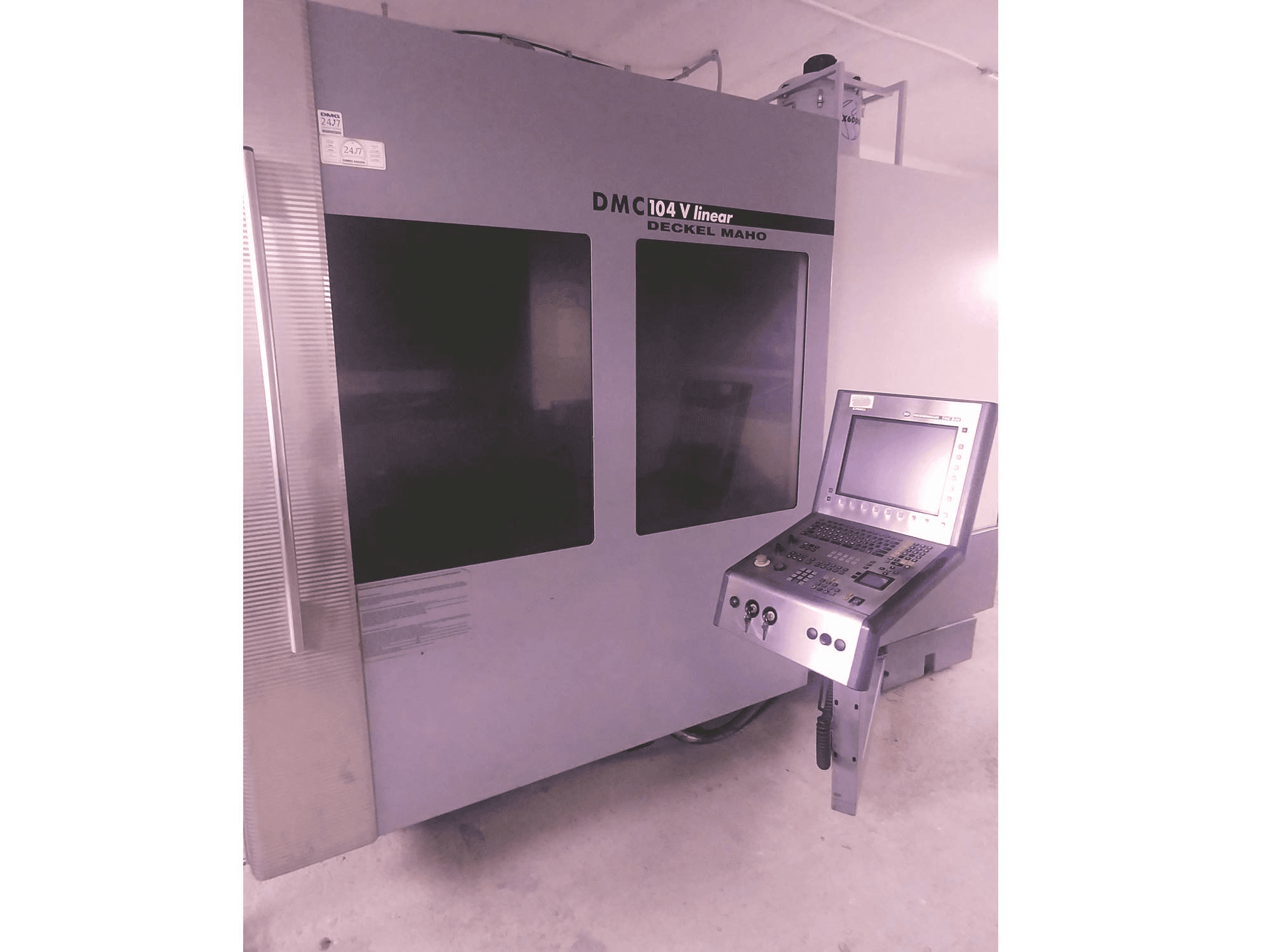 Masina DECKEL MAHO Dmc 104 V Linear eestvaade