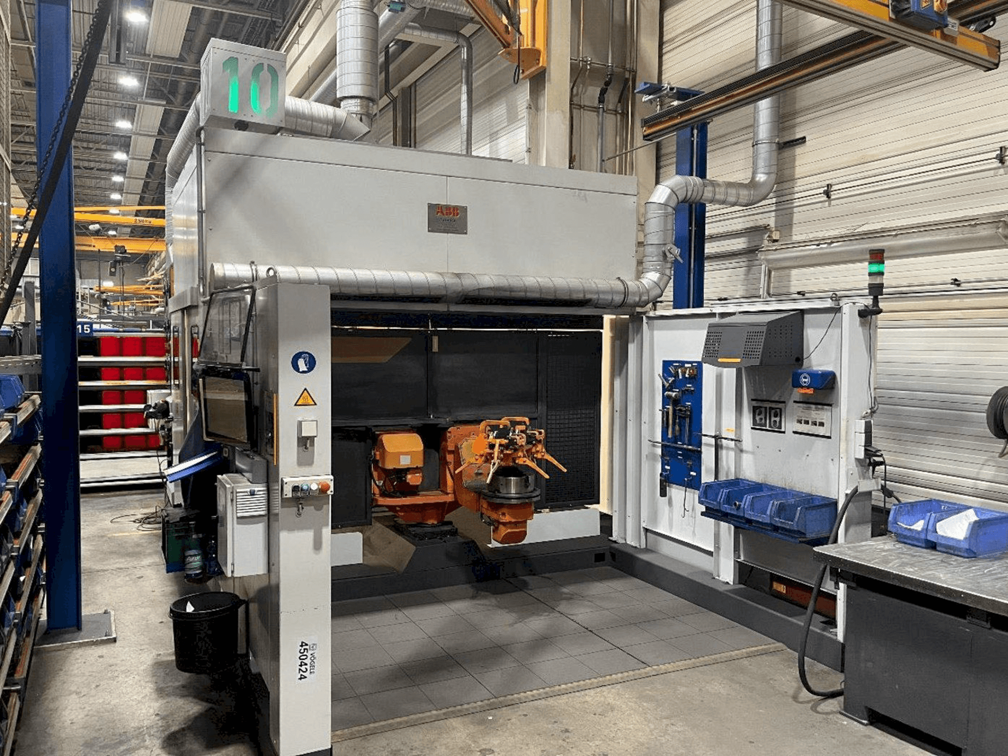 Masina ABB eestvaade