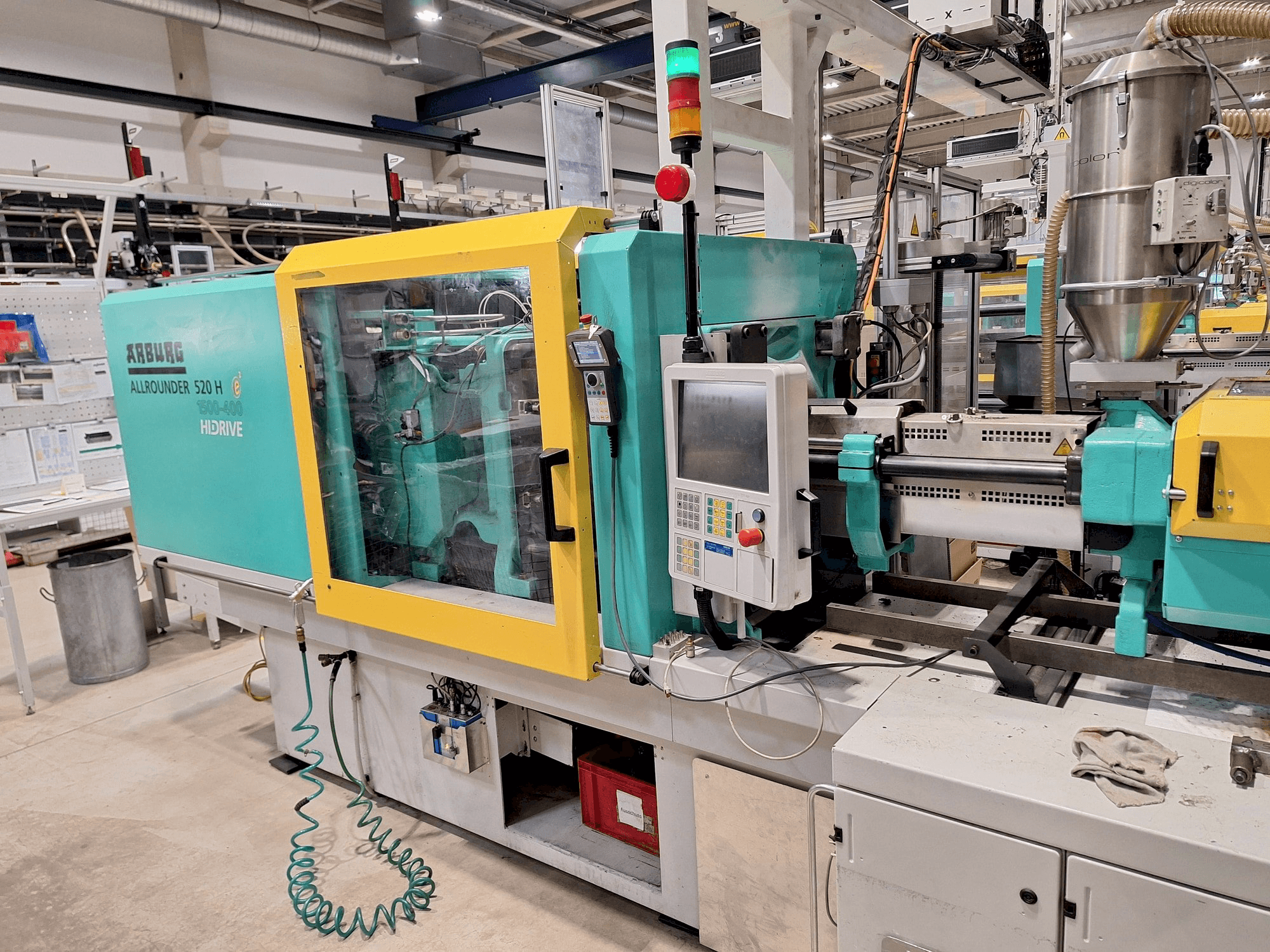 Masina Arburg 520 H 1500-400 (2013) eestvaade