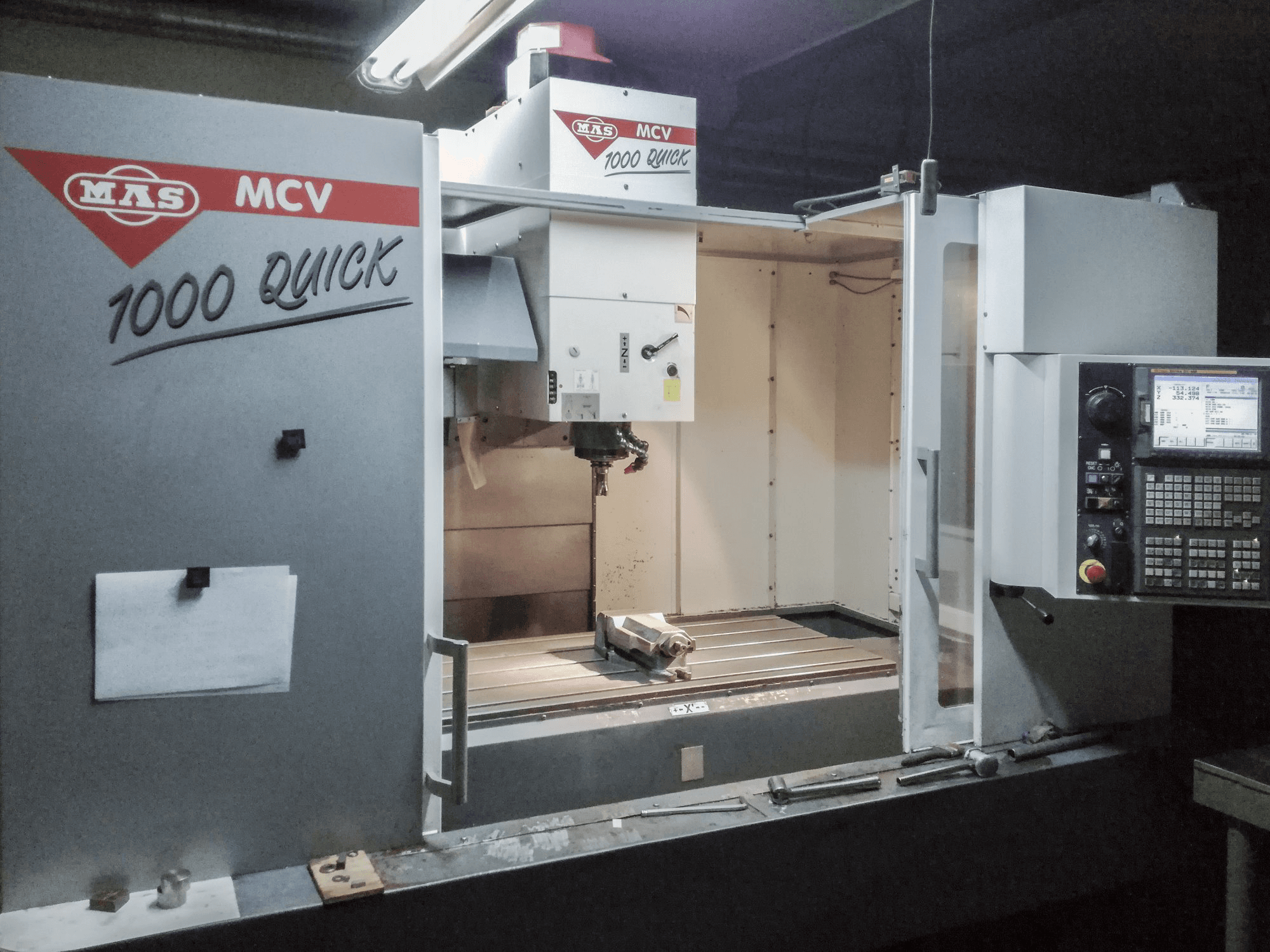 Masinavaade KOVOSVIT MAS MCV 1000 QUICK vasakult