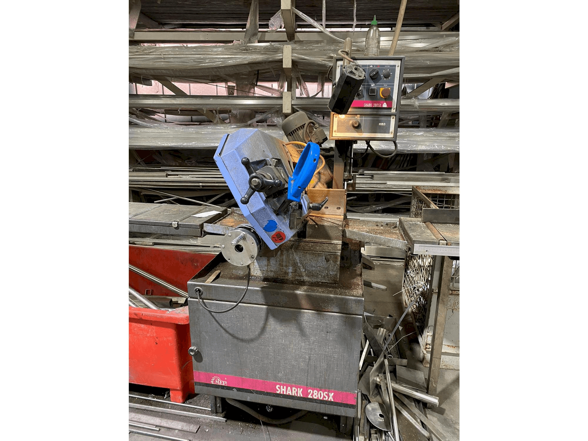 Masina Nisshinbo MAP-750 eestvaade