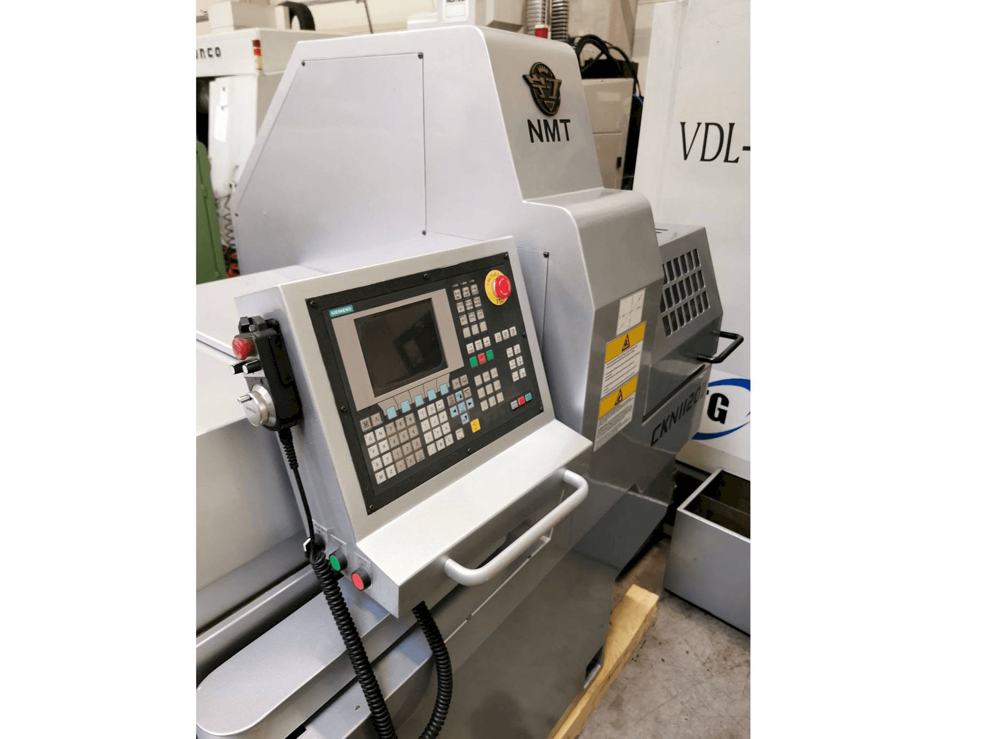 Masina NINGJIANG CKN1112II eestvaade