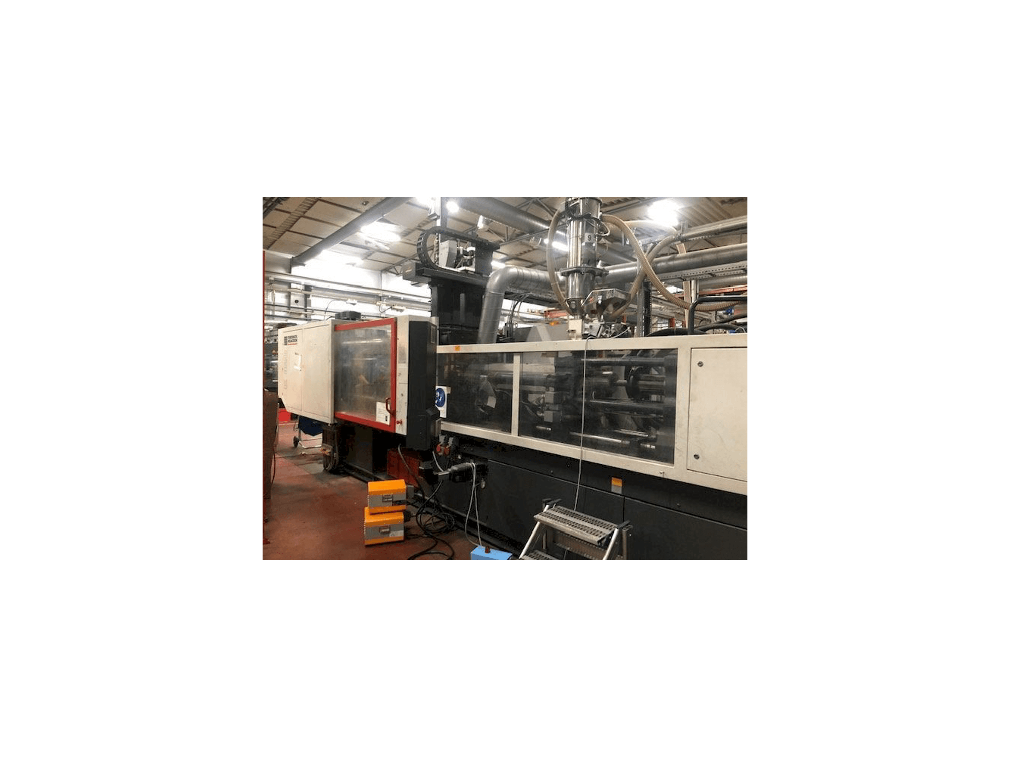 Masina FERROMATIK MILACRON K320 eestvaade