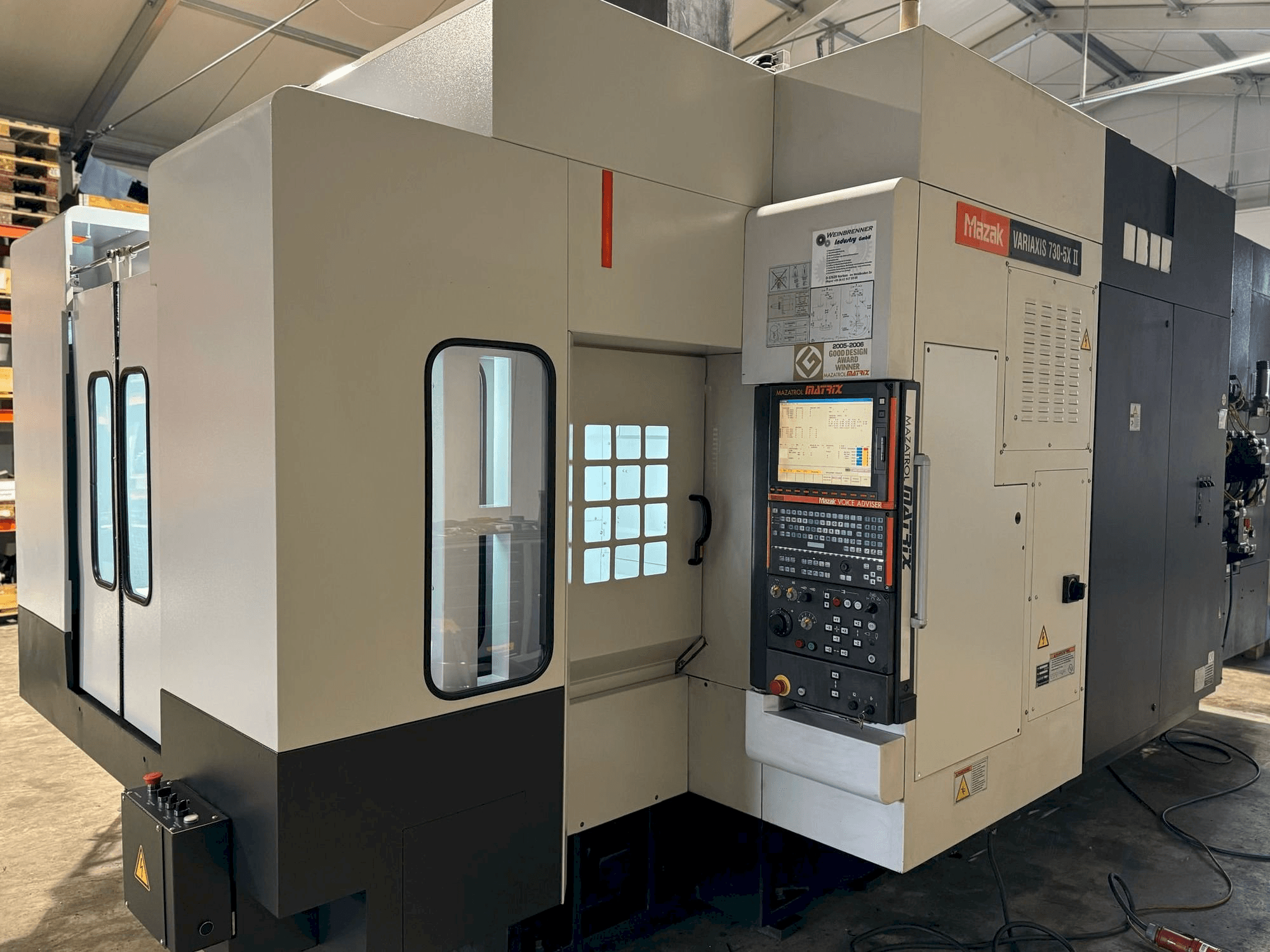 Masina Mazak Variaxis 730-5X II eestvaade