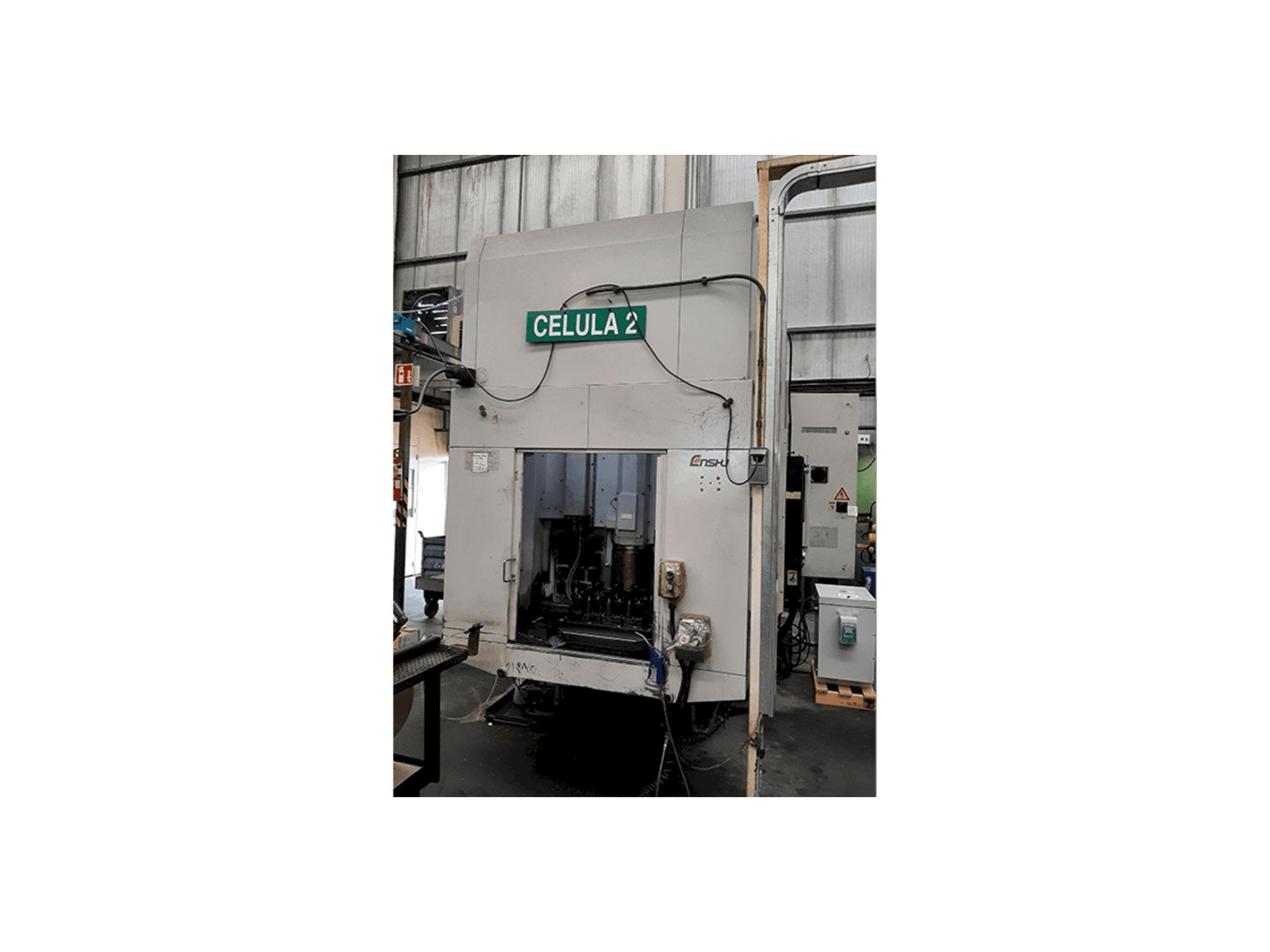 Masina Enshu EV-450 eestvaade