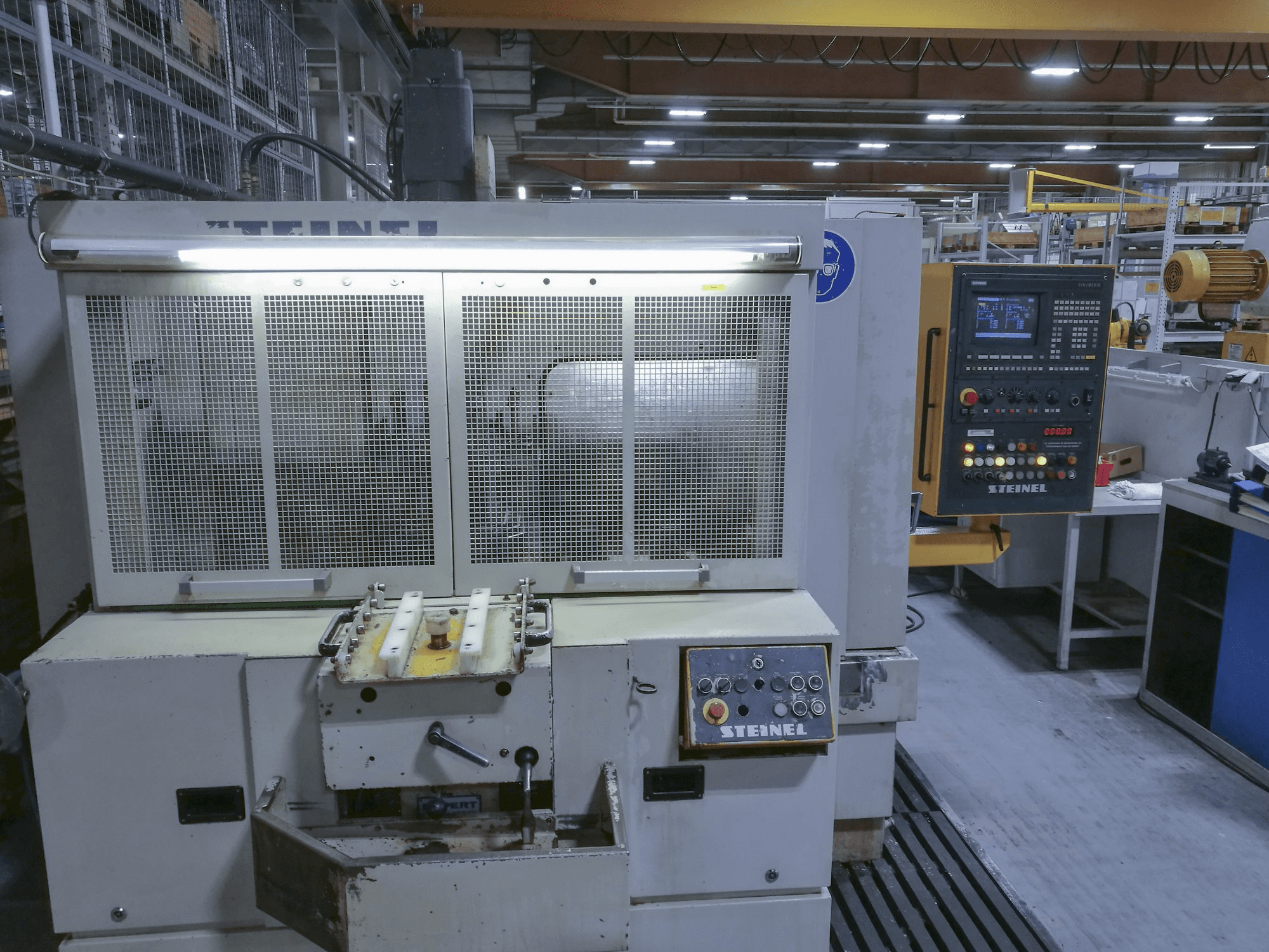 Masina STEINEL BZ 20 eestvaade