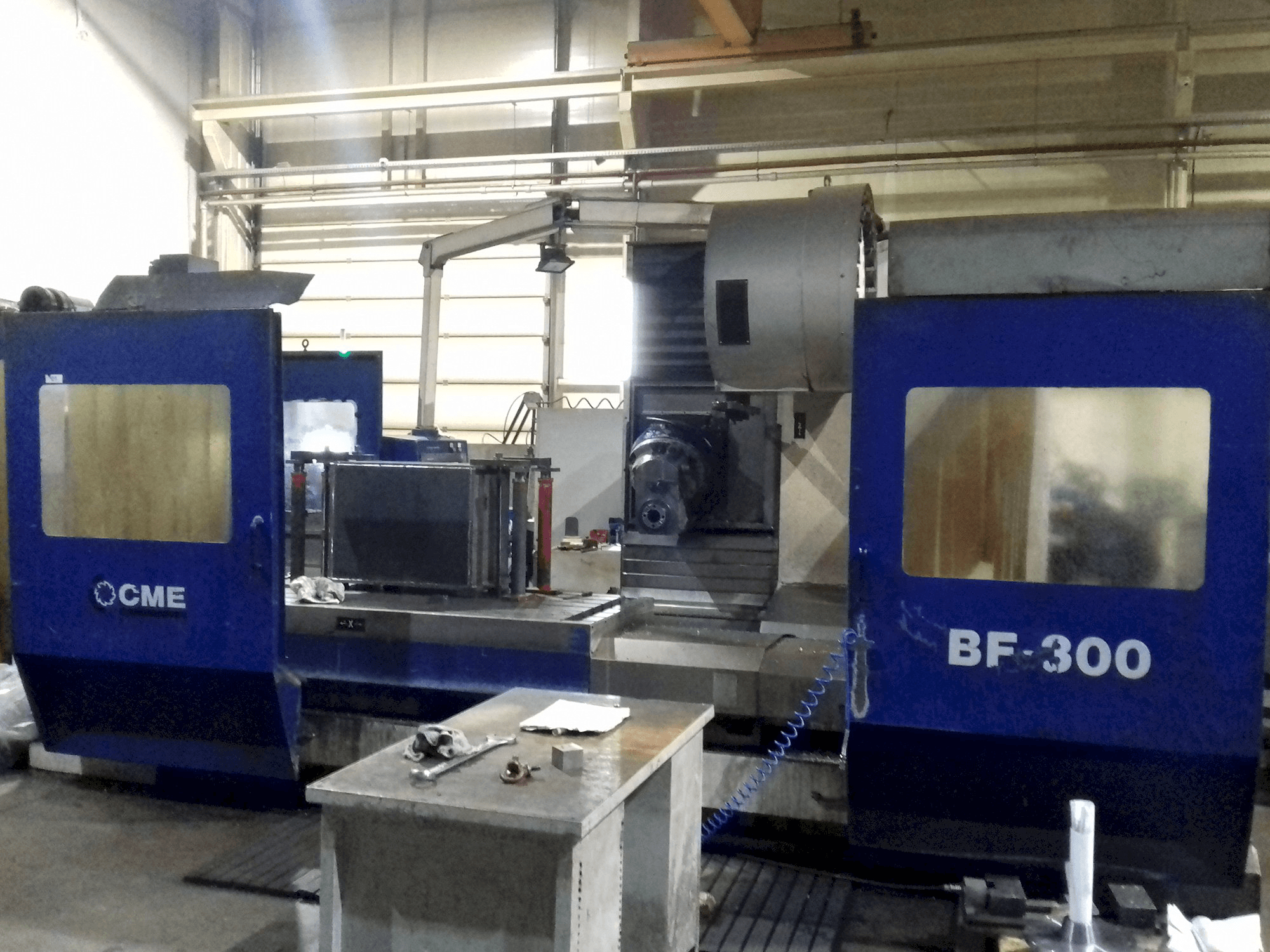 Masina CME BF-300 eestvaade