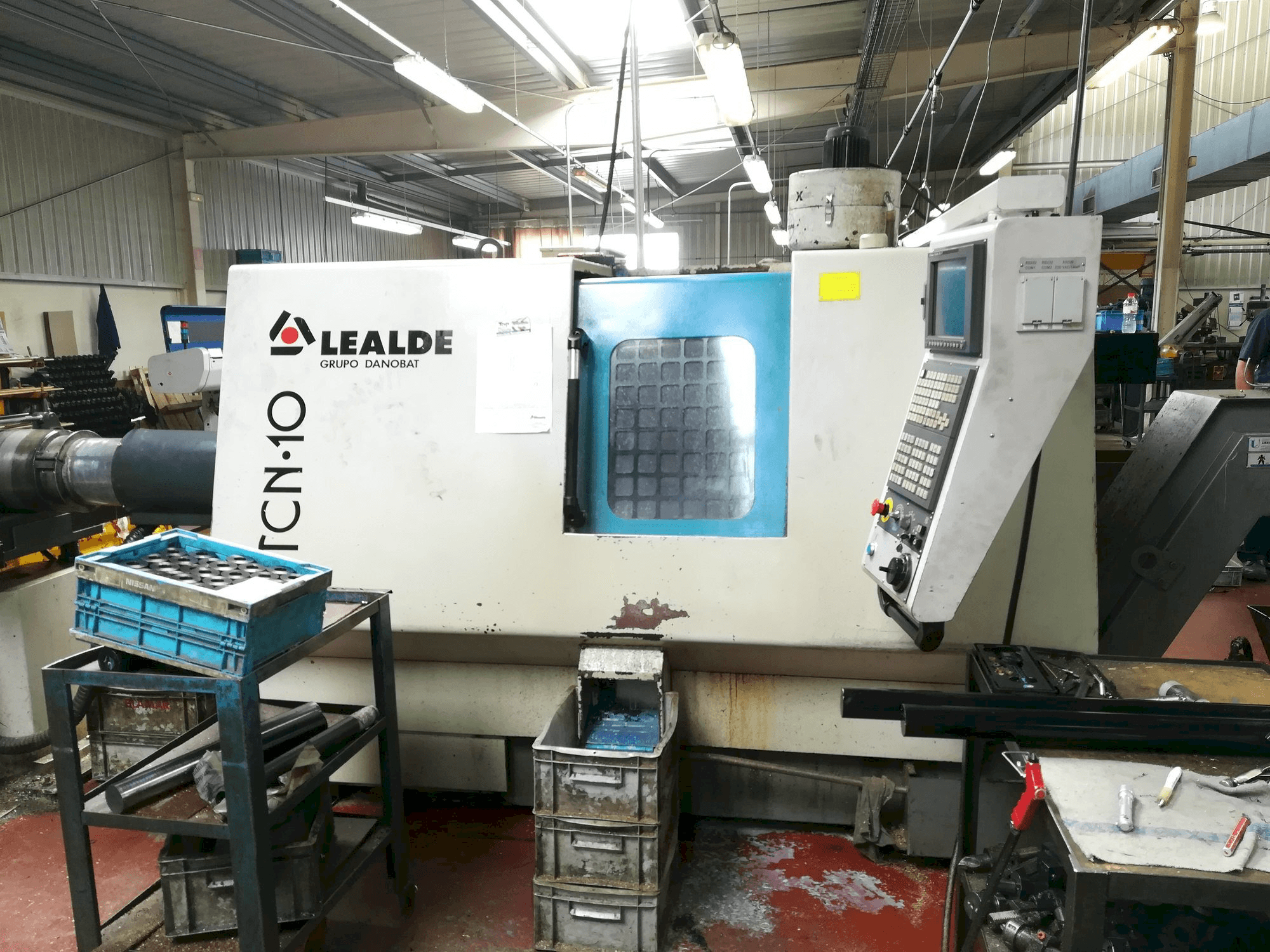 Masina Lealde TCN 10 eestvaade