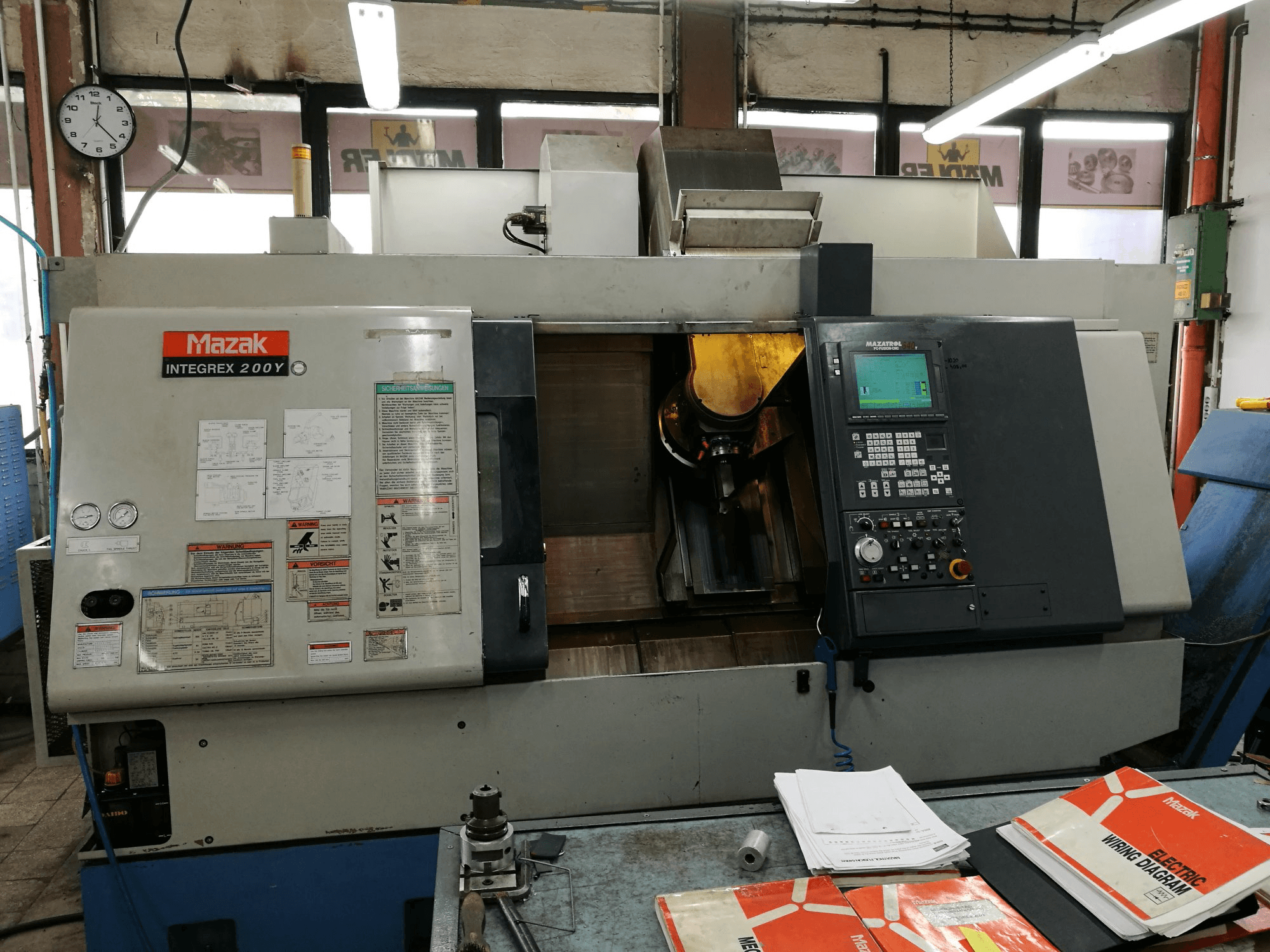Masina Mazak INTEGREX 200Y eestvaade