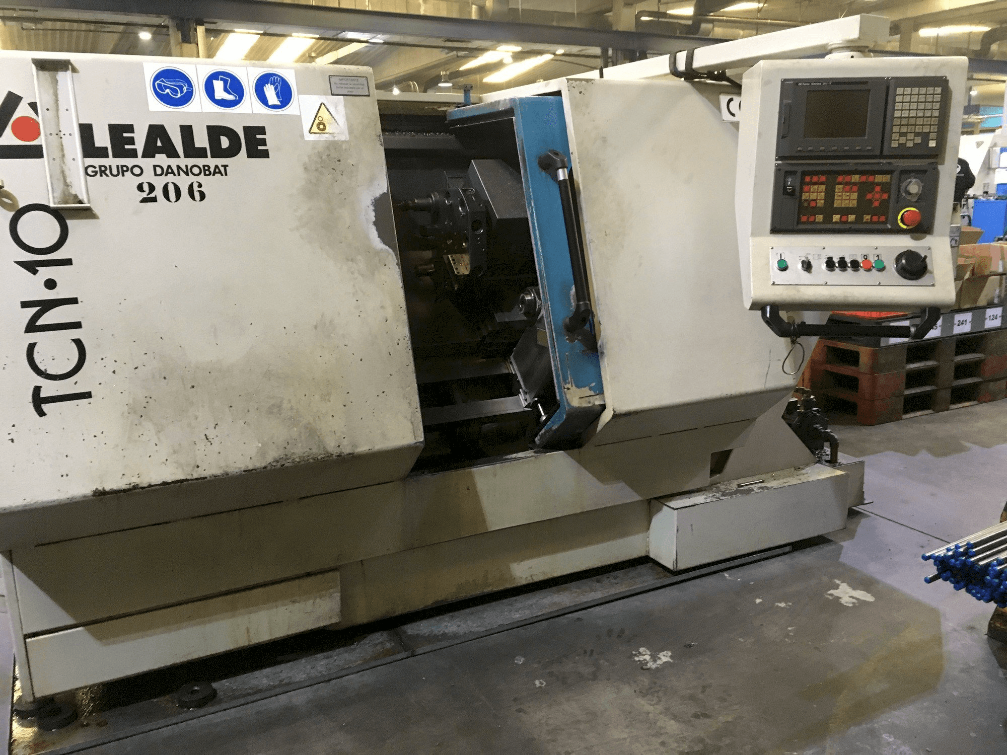 Masina Lealde TCN10 eestvaade