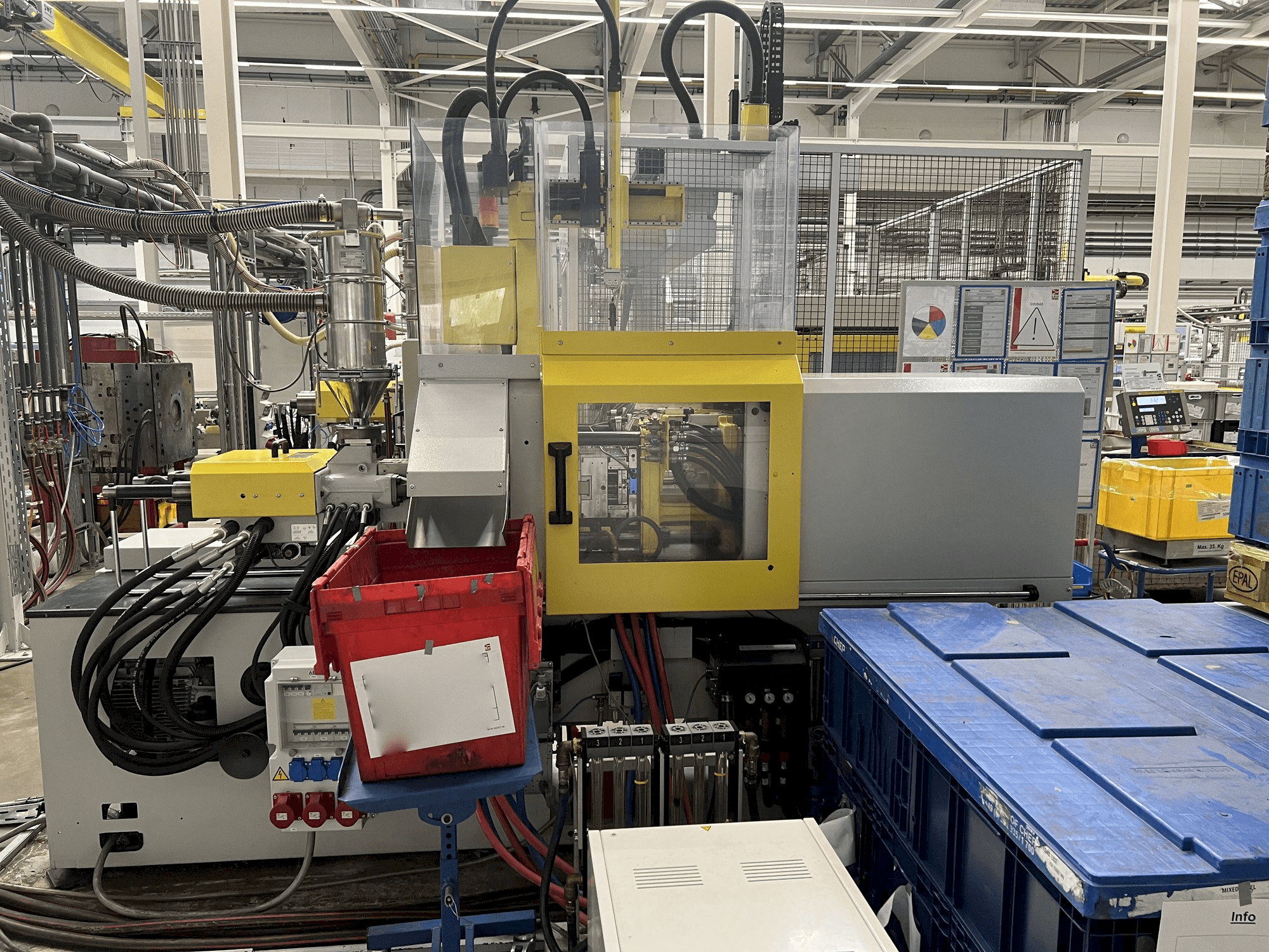 Masina Arburg 270S 350 - 70 eestvaade