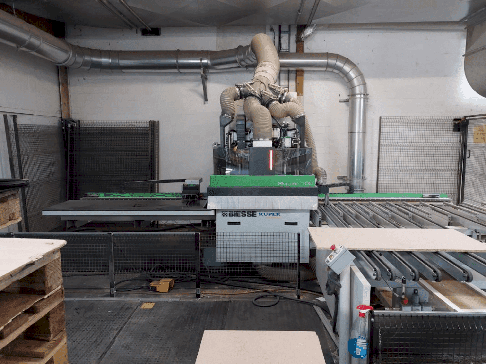 Masina BIESSE SKIPPER 100 L eestvaade