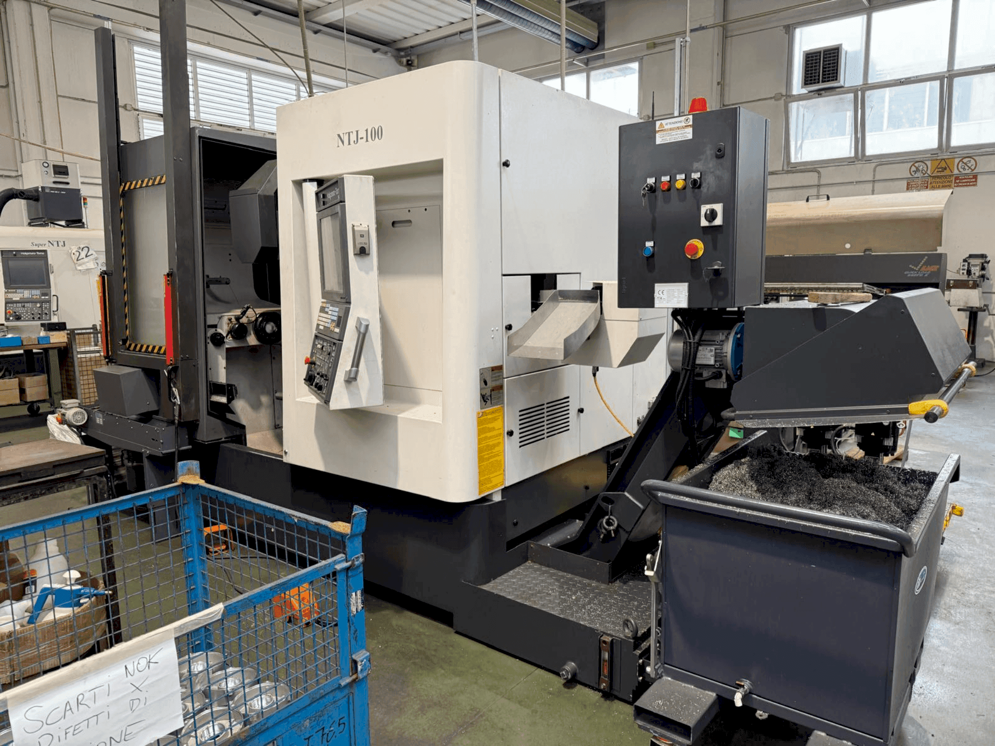 Masina NAKAMURA Super NTJ100 eestvaade