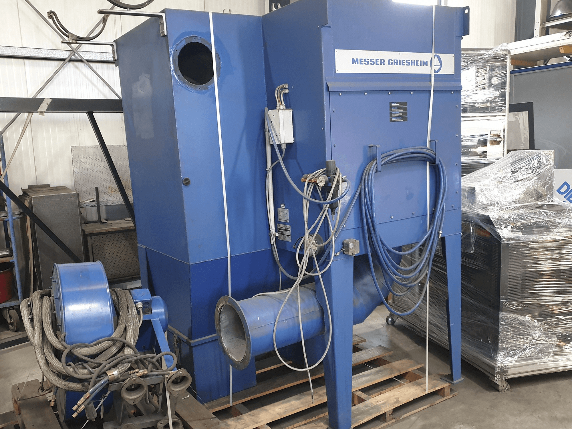 Masina Messer Griesheim CORTA PS 3100 eestvaade