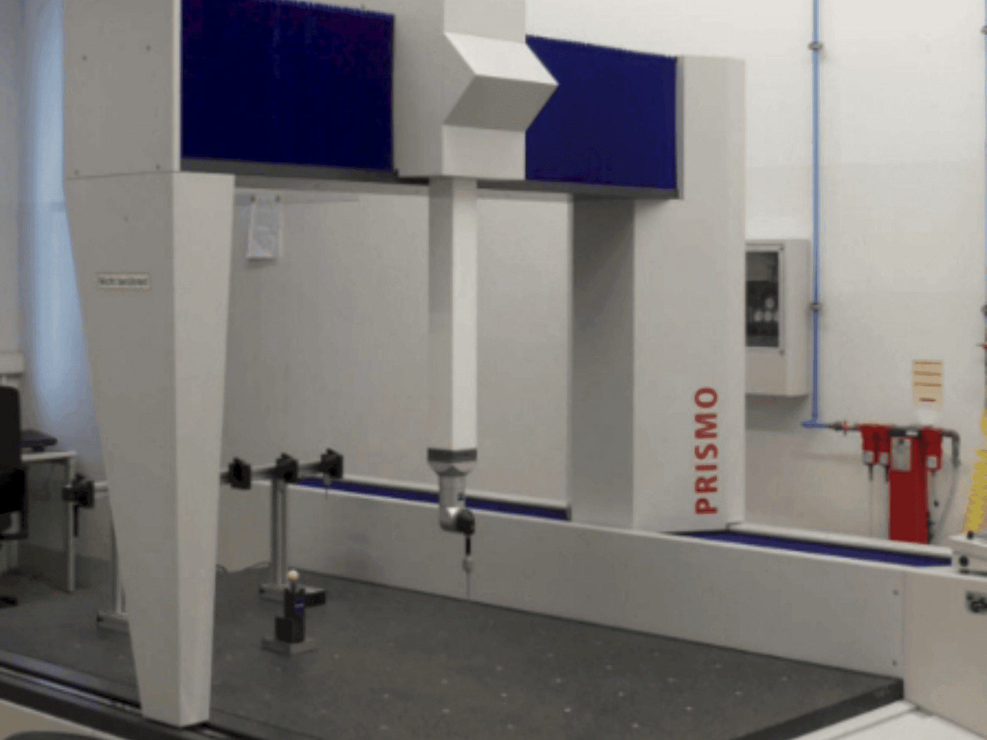 Masina ZEISS Prismo 12/18/10 (2002) eestvaade