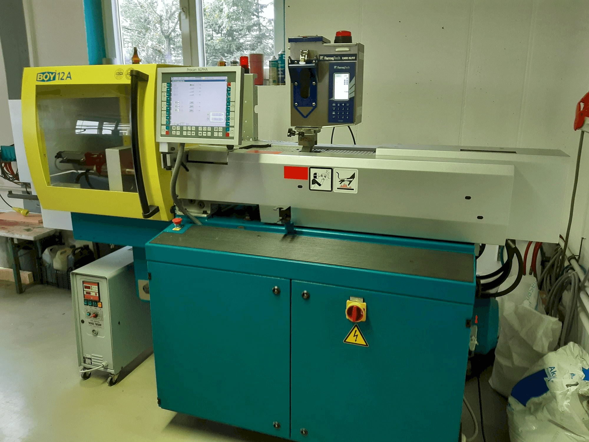 Masina BOY 12A eestvaade